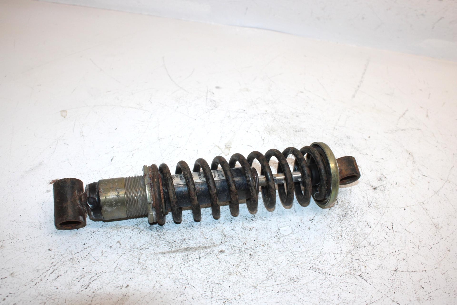 94 Yamaha Vmax 600 Oem Front Skid Shock 8AB-47481-00-00 SY2
