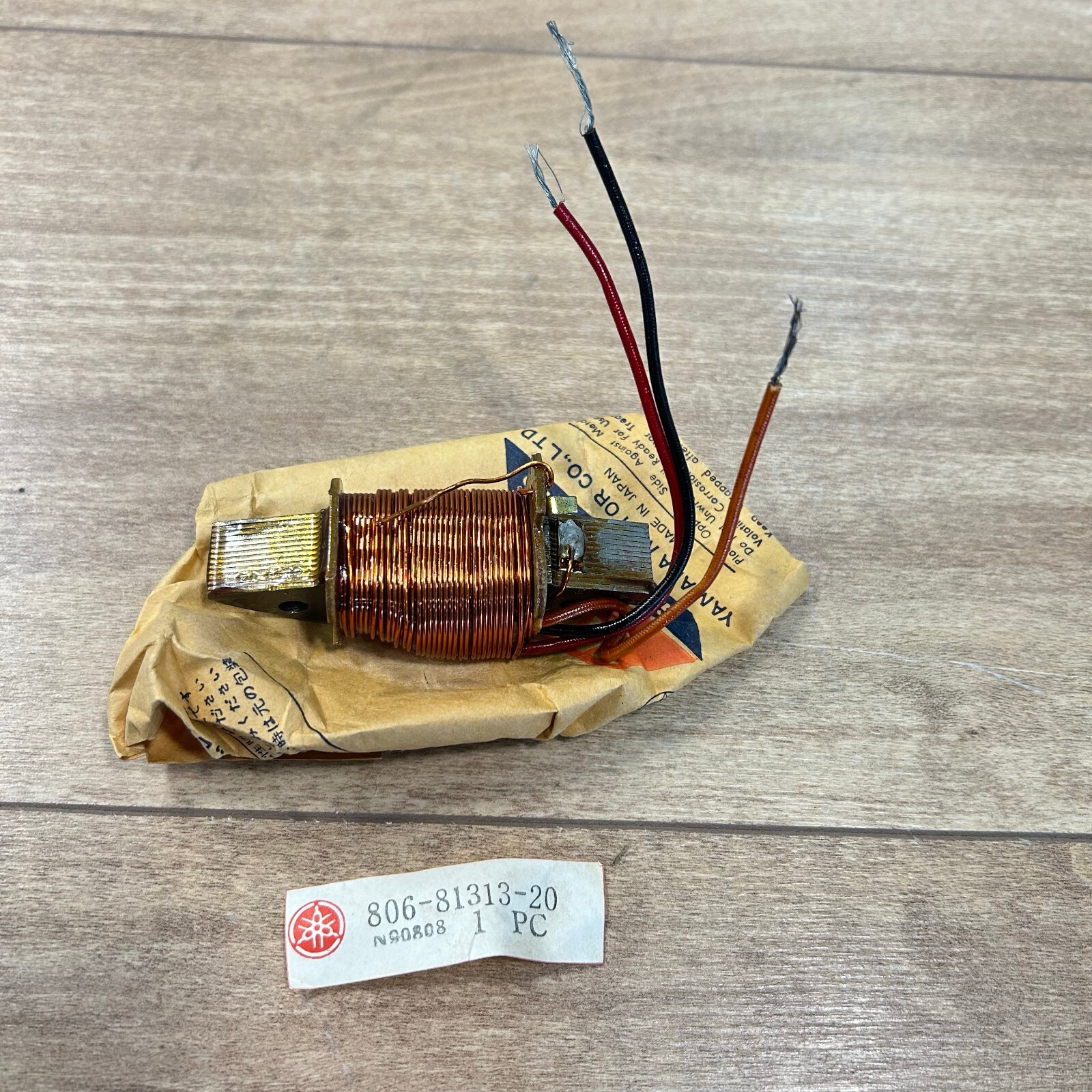 YAMAHA OEM NOS LIGHTING COIL / 806-81313-20-00 / Snowmobile SL338 SL396 SS338