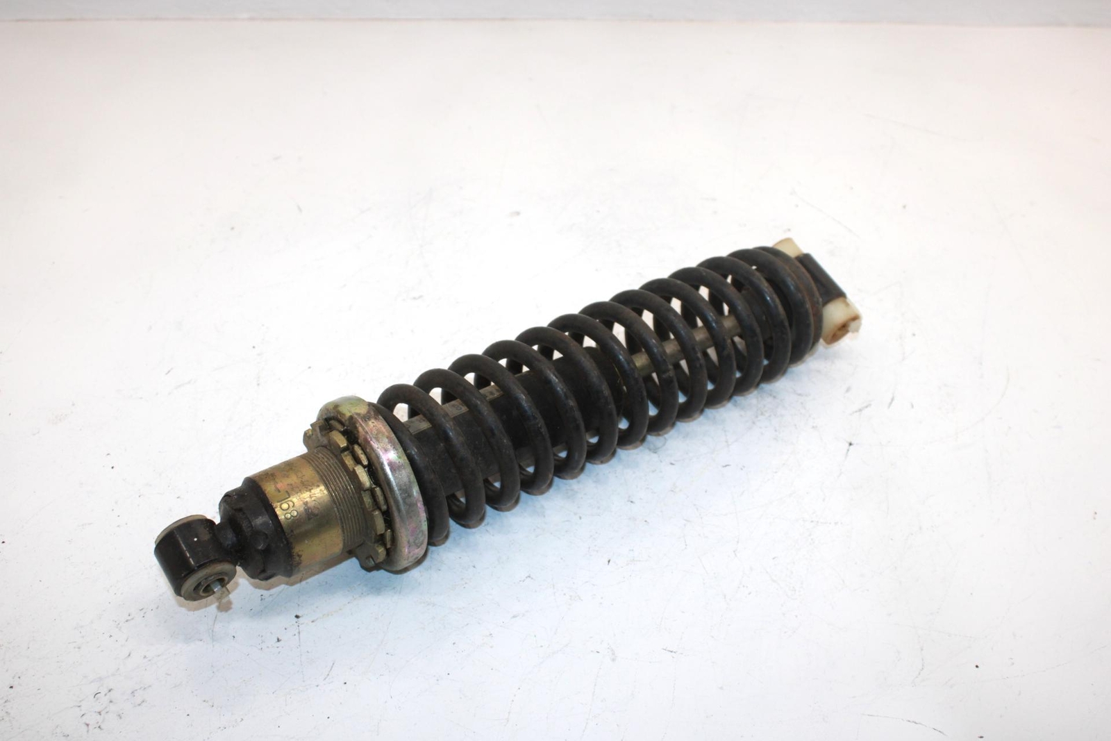 93 Yamaha Exciter Ii Oem Rear Skid Shock Absorber 8AV-47480-00-00 SY74