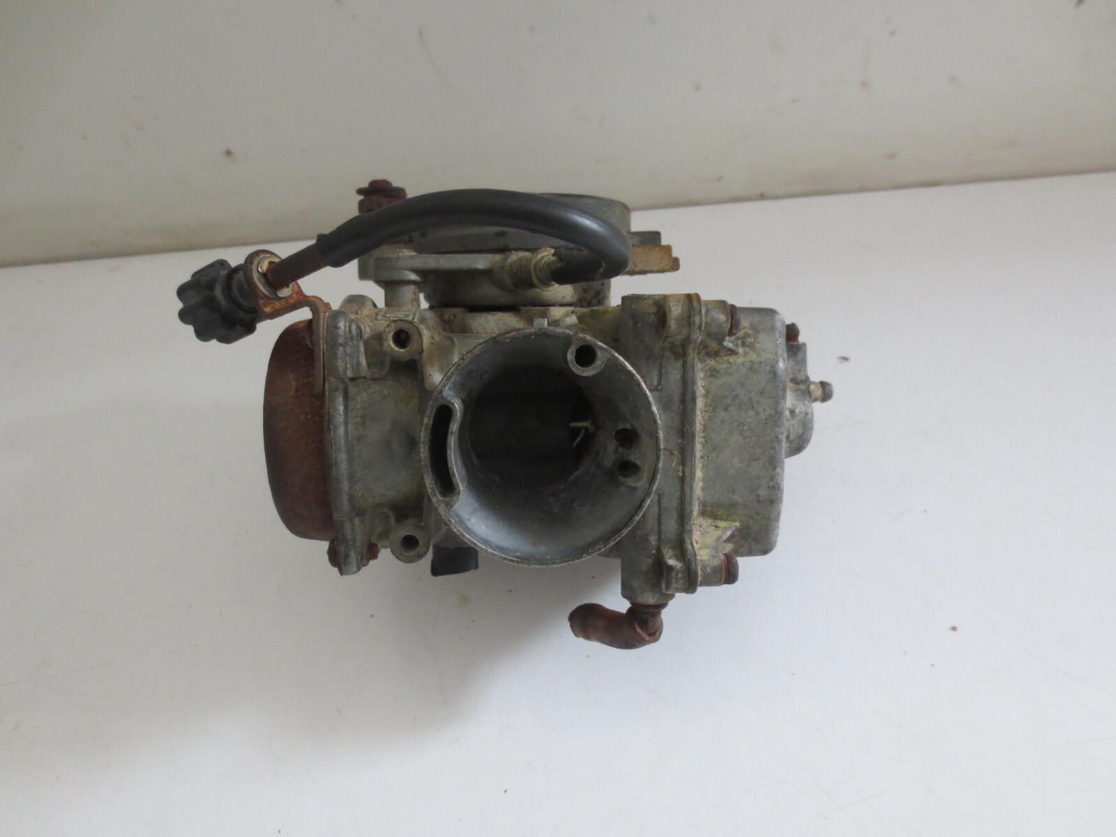2002 Artic Cat 300 4WD TV Used OEM Carb Carburetor Parts Only