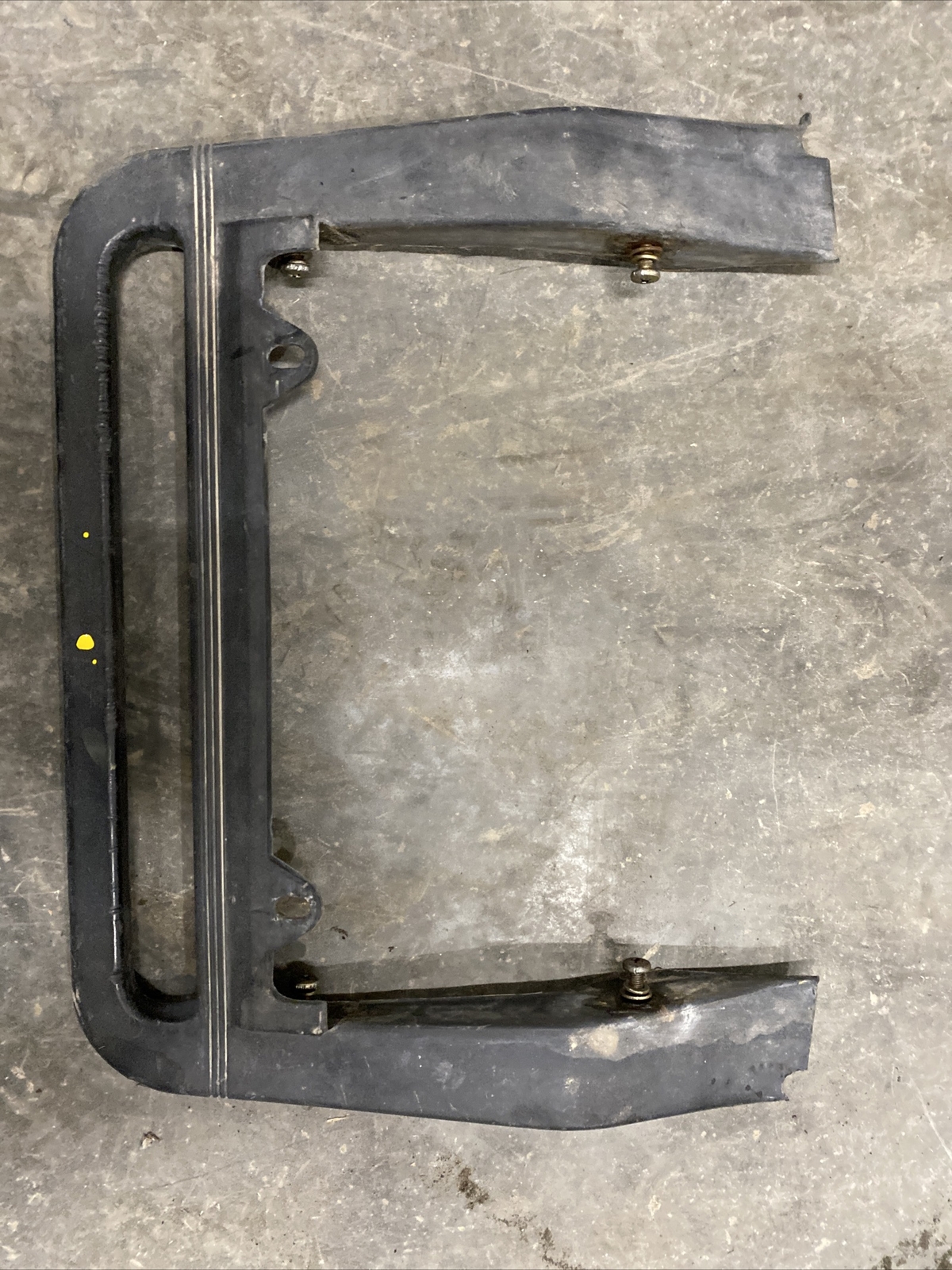 Oem Yamaha snowmobile rear bumper cover ex570 pz480 phazer exciter 84-98