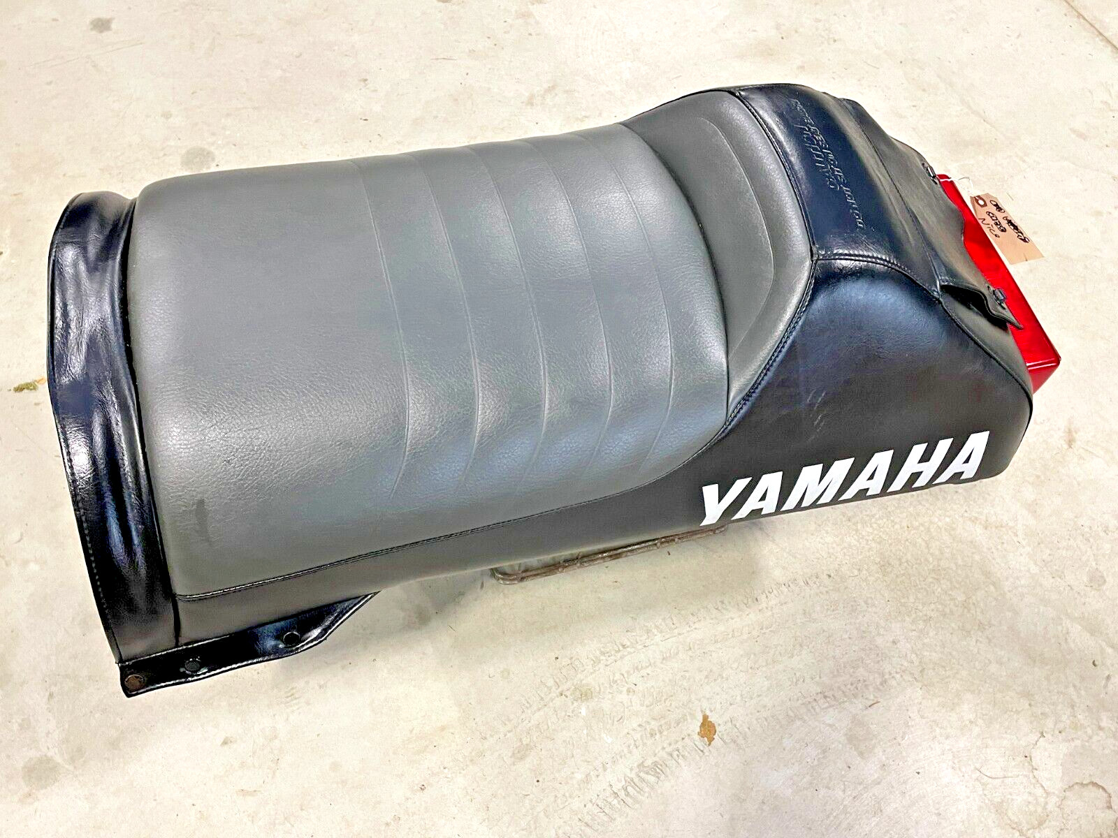00 Yamaha Snowmobile VMAX Seat Base Trunk Deluxe XTC XS SRX 700 600 500 Phazer