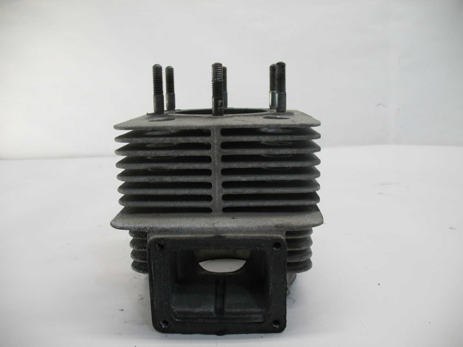 1979 YAMAHA EC540 EXCEL V CYLINDER JUG BODY “A”