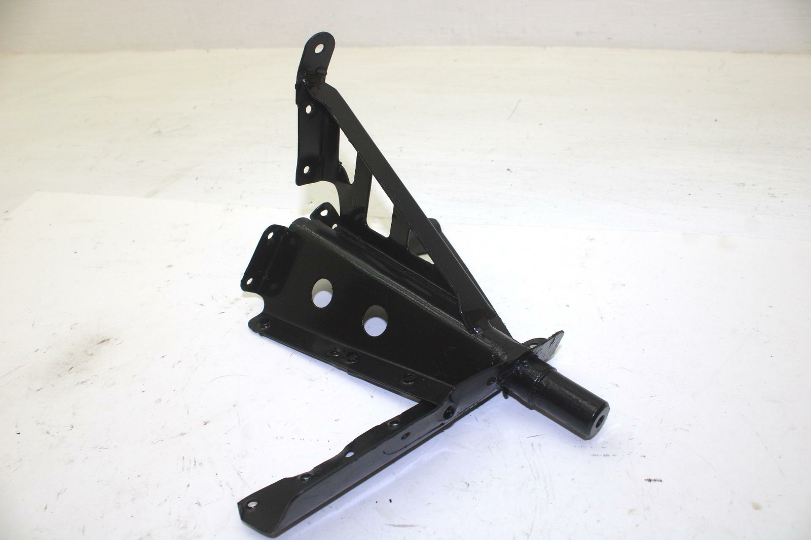 99 Ski-Doo Formula Deluxe 500 L/C OEM Right Footrest Support 518320506 B265