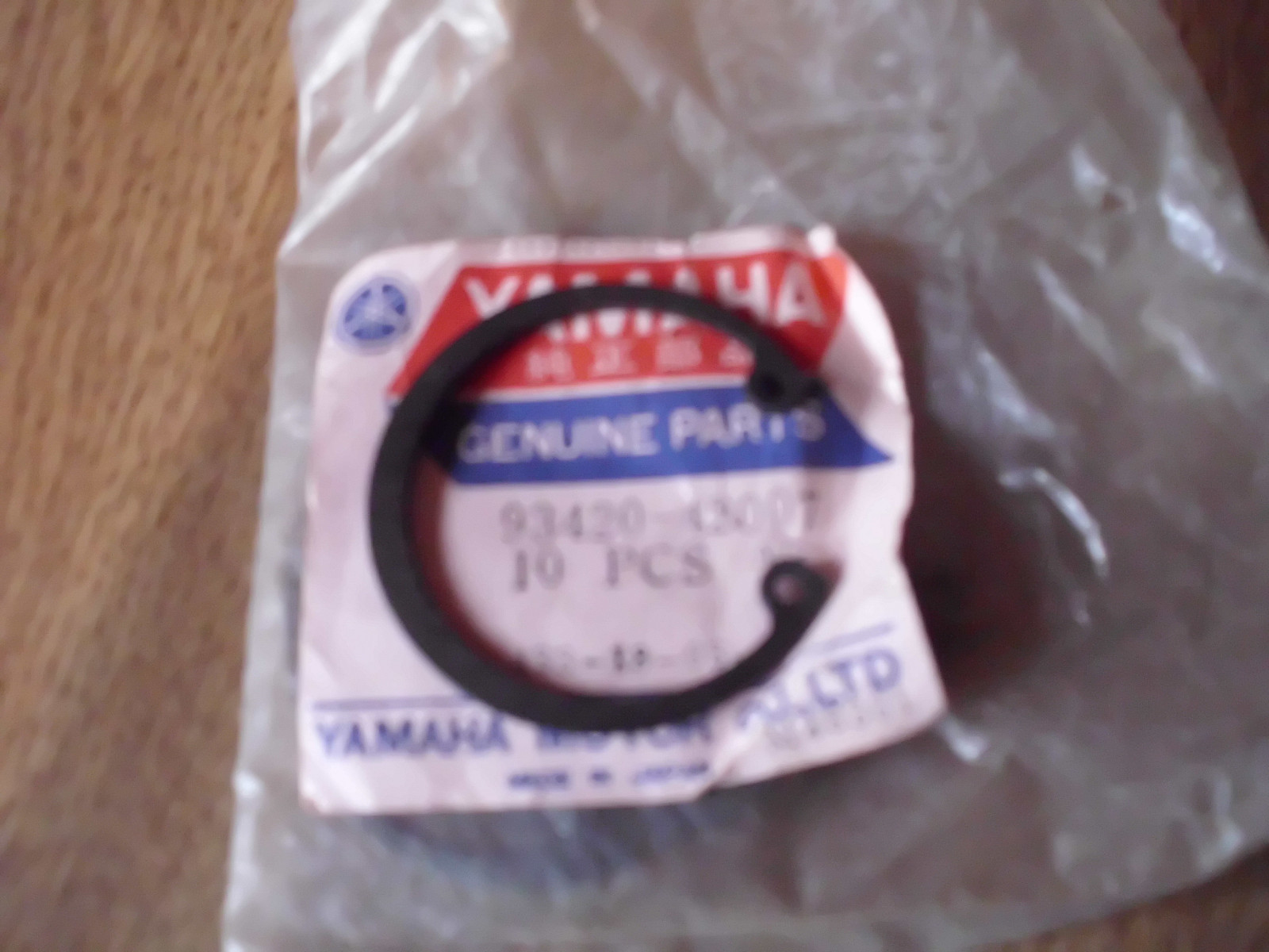 Yamaha Snowmobile Motorcycle Wheel Bearing Snap Ring Circlip NEW OEM 93420-42007