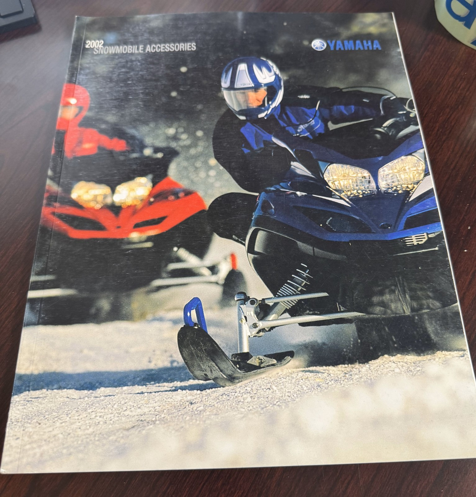 2002 YAMAHA SNOWMOBILE ACCESSORIES & APPAREL SALES CATALOG BROCHURE (M33)