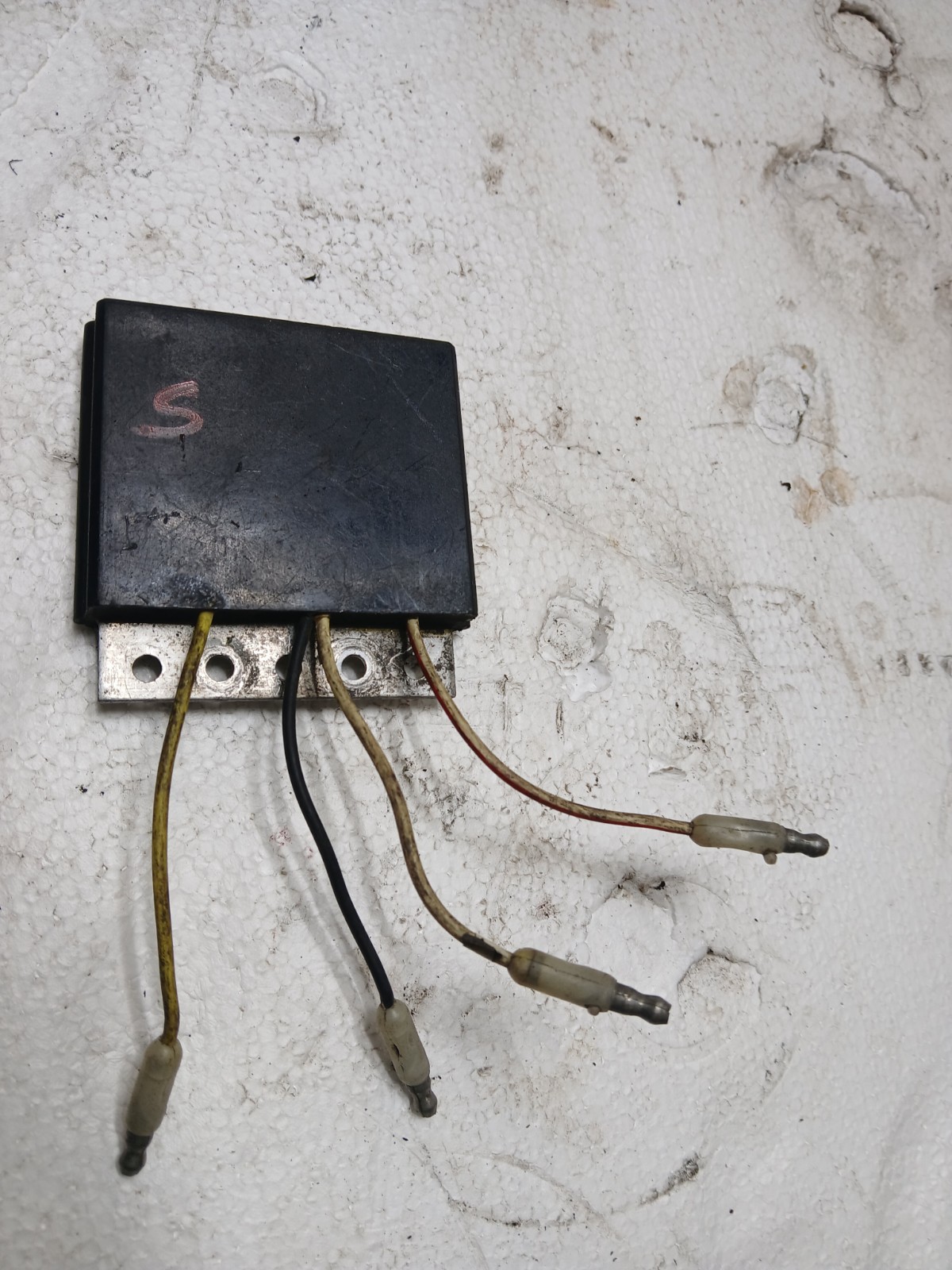 OEM Polaris Snowmobile Voltage Regulator 4 Wire RXL 650 EFI 500 SKS Touring