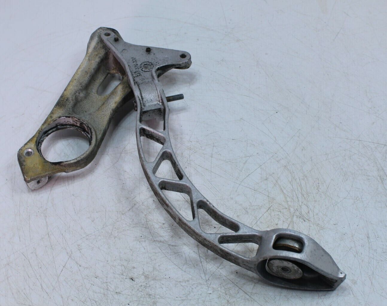 14-15 Ski-doo Renegade X 1200 Driven Pulley Support 518327392  518327460