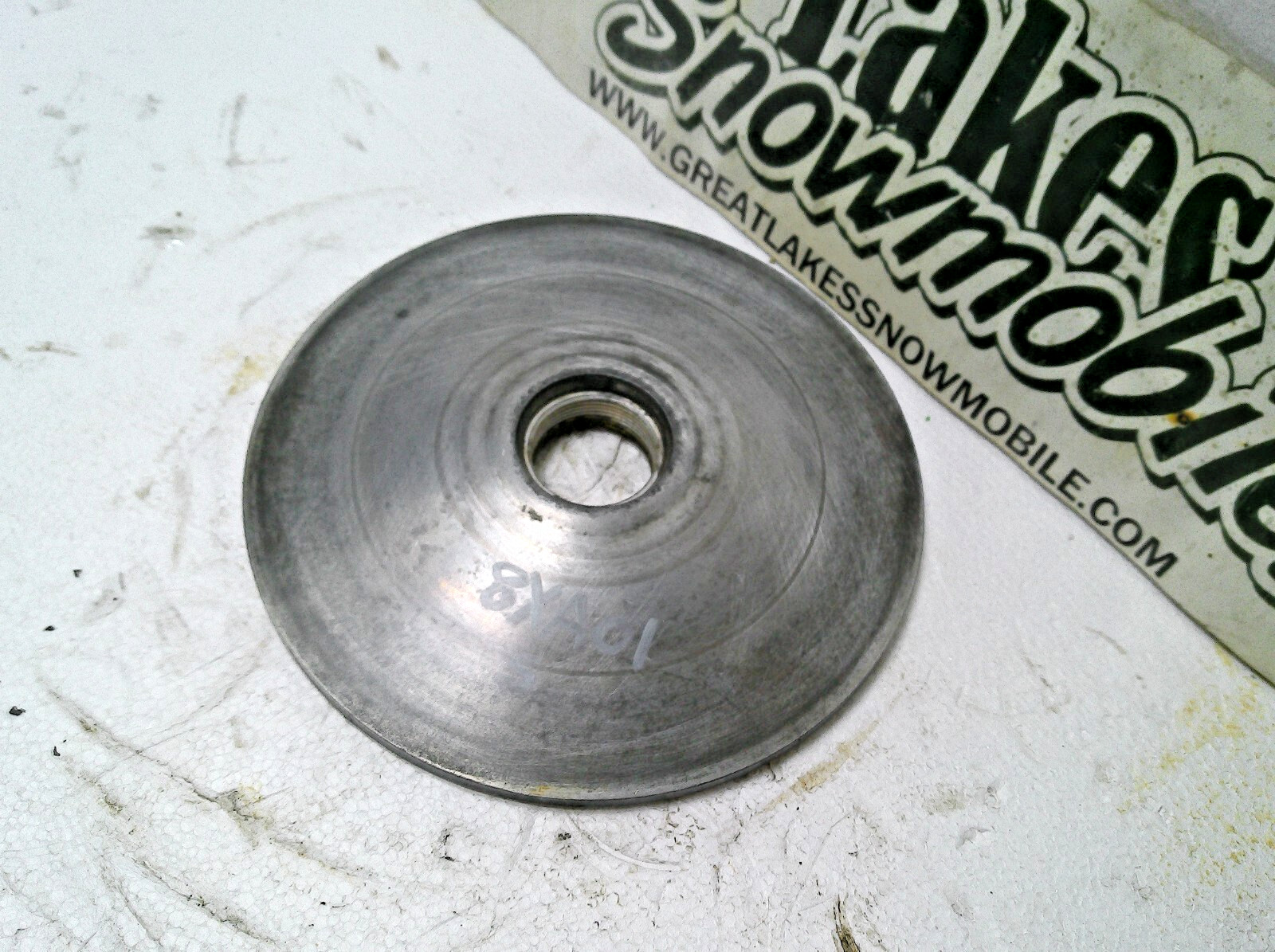 Yamaha Snowmobile Engine Primary Clutch Rear Sheave 8AX01 Phazer II Cpl Nicks