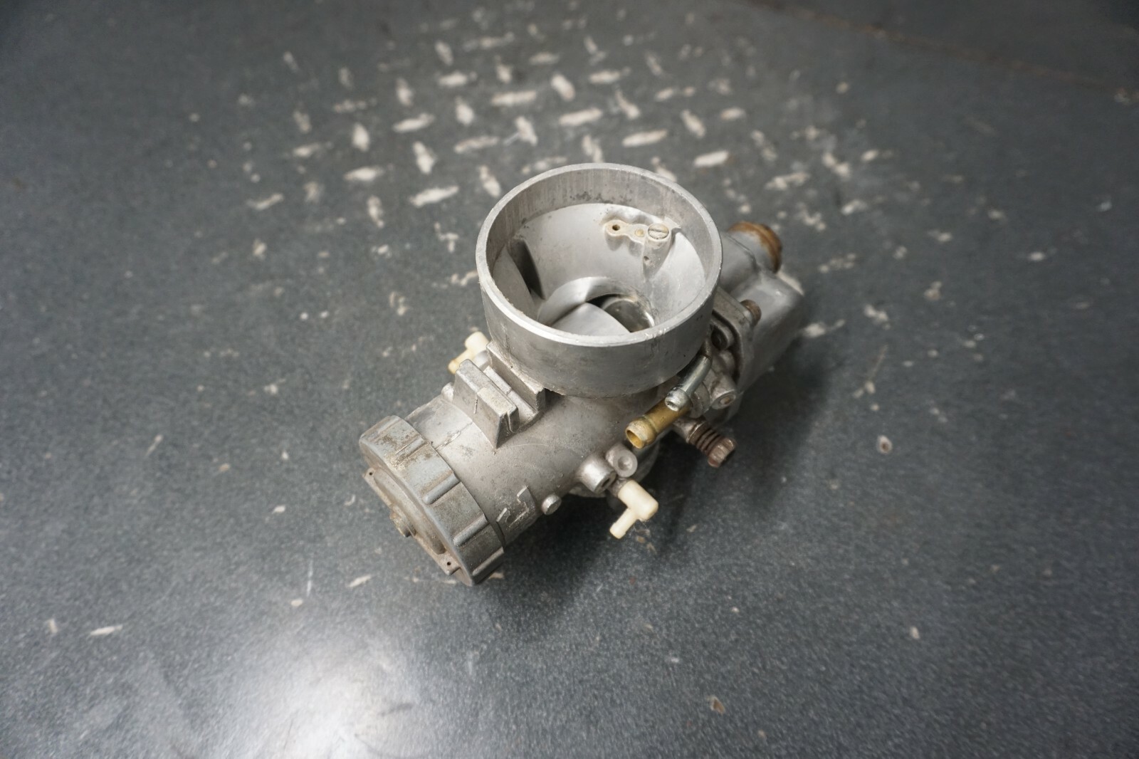 2000 Ski-Doo OEM Carburetor Ass’y Summit 700