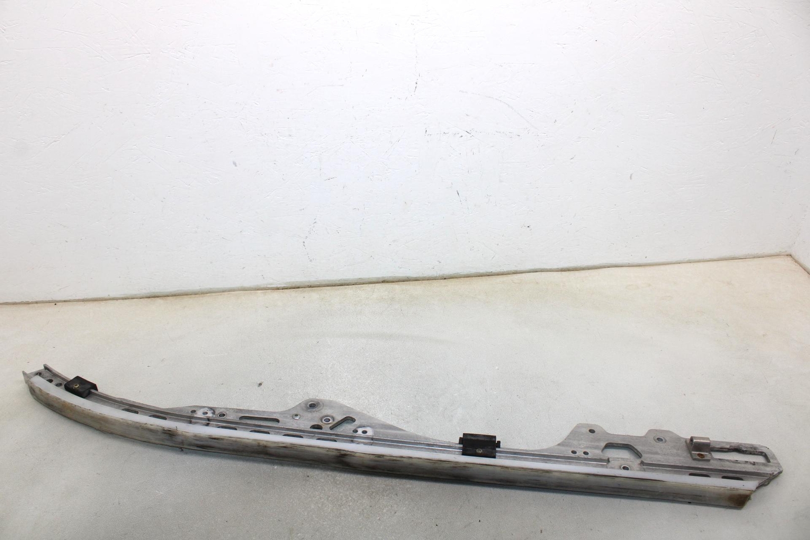 08 Polaris Iq Shift Oem Left Rear Suspension Skid Rail 121 1542332 SP7