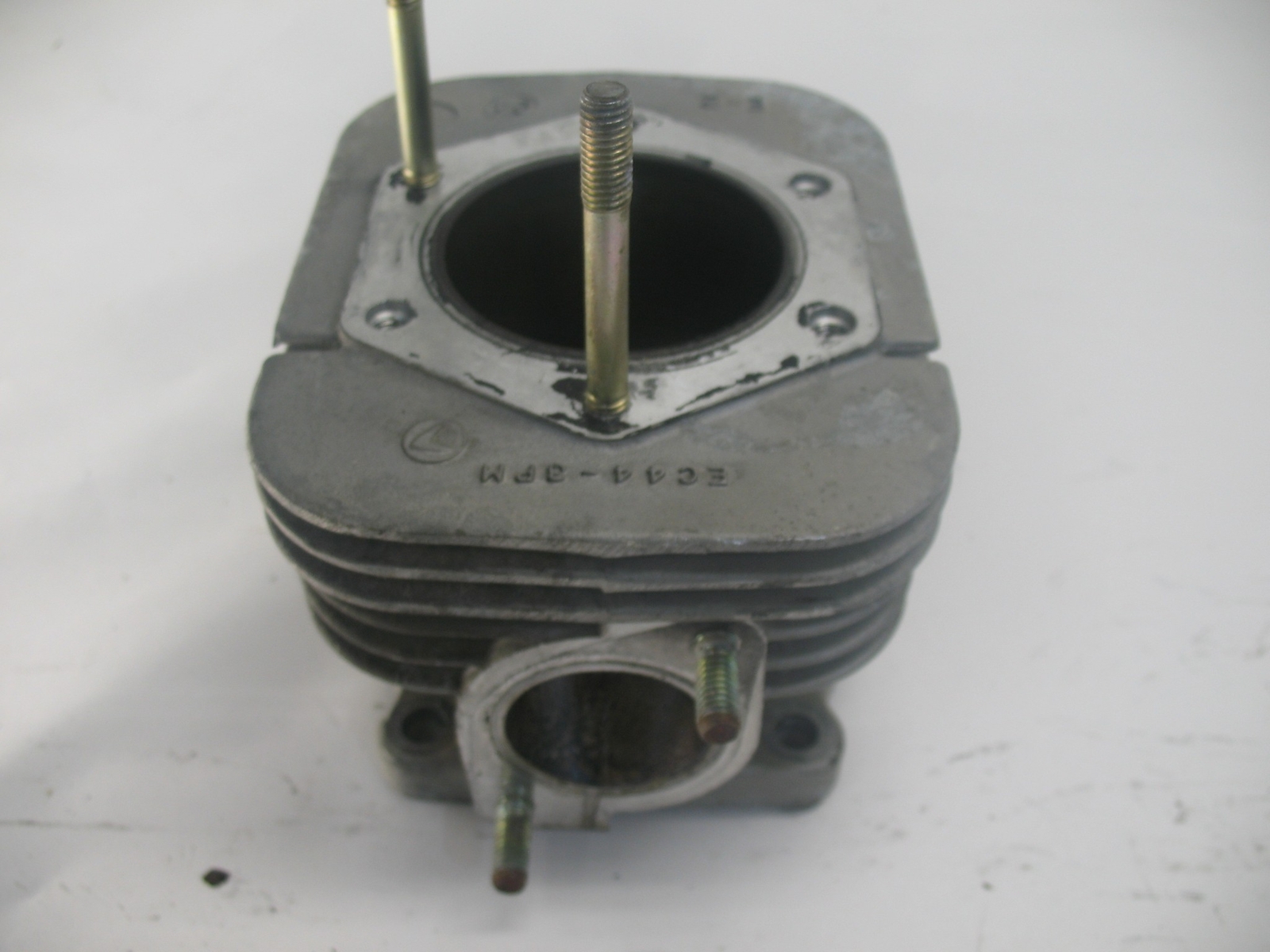 1996 POLARIS INDY SPORT 440 CYLINDER JUG BARREL B