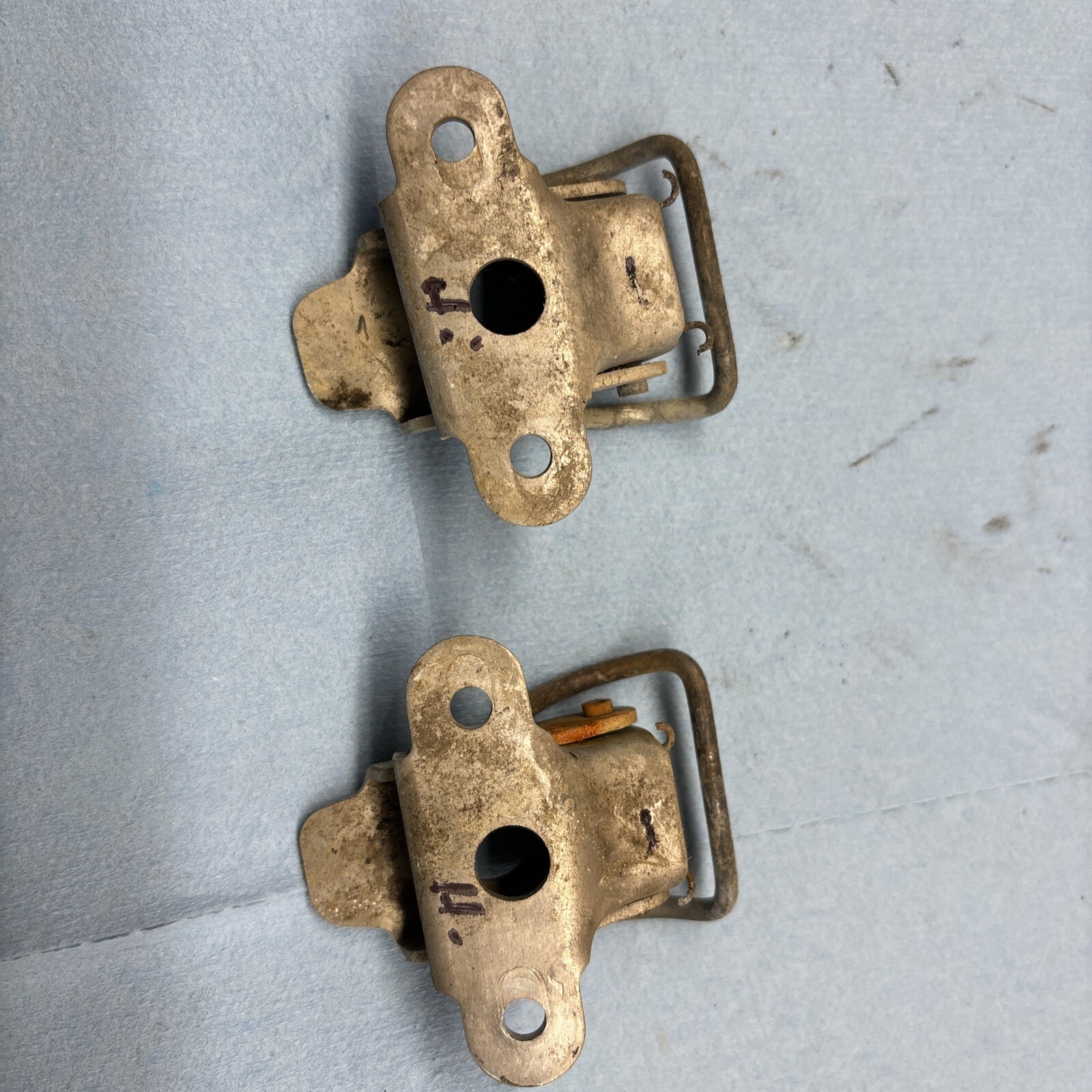 1971 Vintage Yamaha Snowmobile GP433 GP 433 Hood Stay Hinges