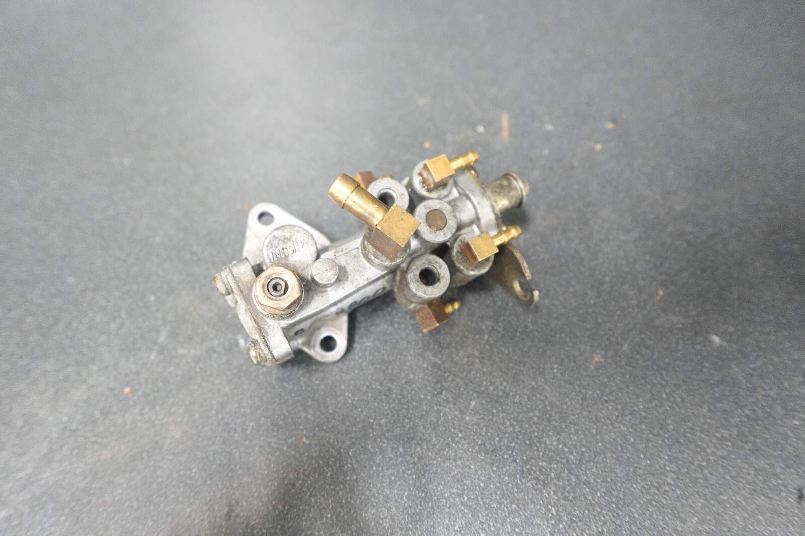 1999-2002 Polaris SKS XC 800 RMK 700 OEM Engine Oil Injection Pump Ass’y