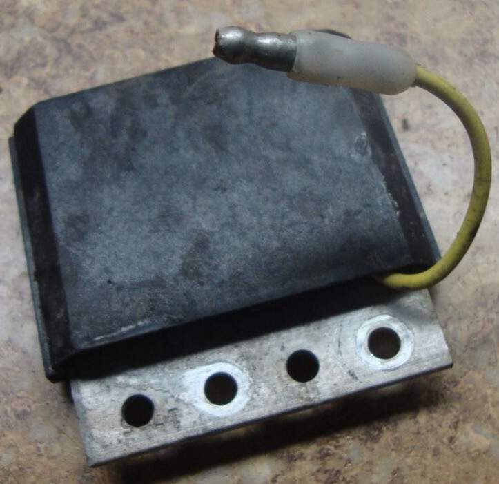 1996 Polaris RMK XLT Indy Triple Snowmobile Voltage Regulator Rectifier Box