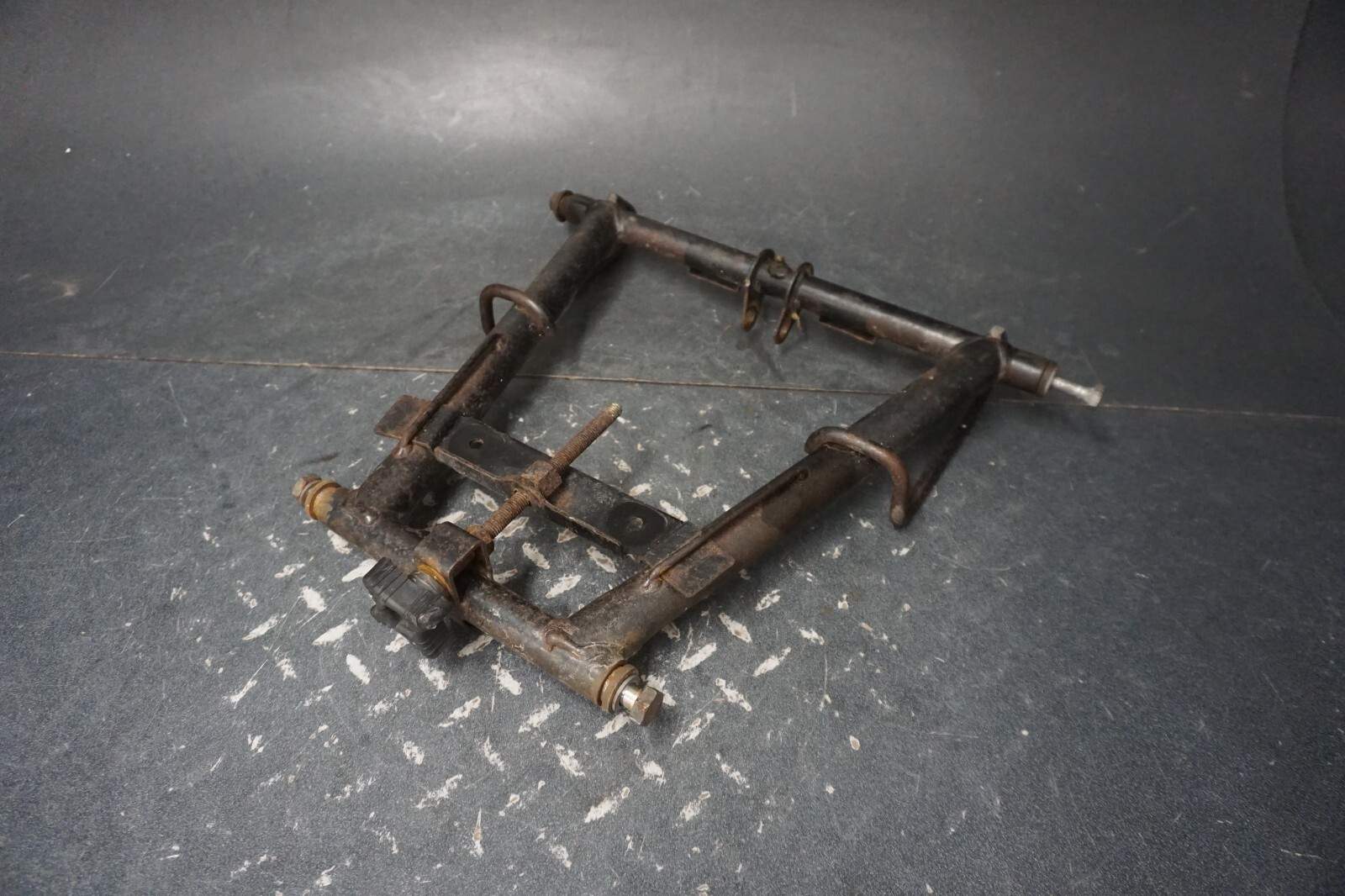 2002-2003 Summit 600/700/800 Ski-Doo OEM Rear Suspension Front Arm Ass’y