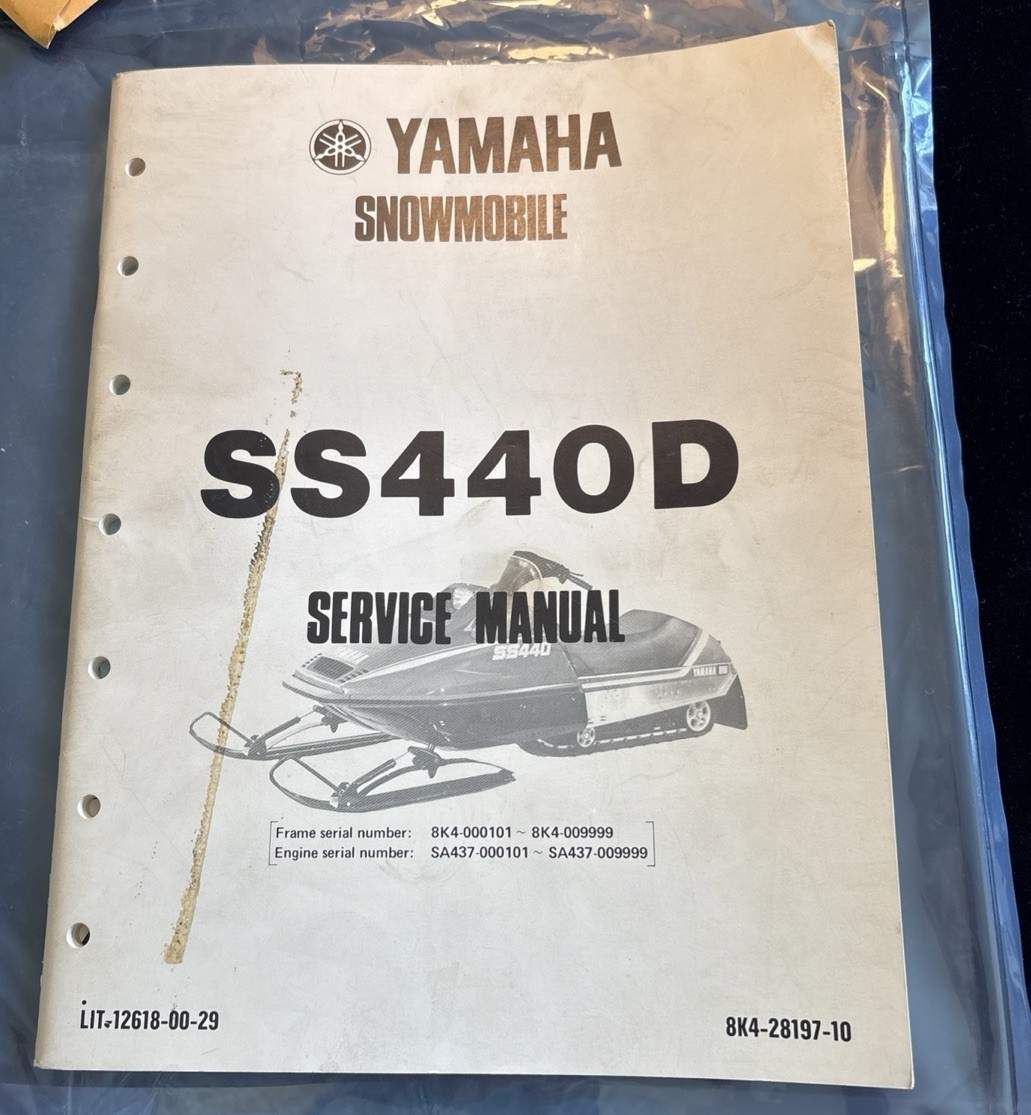 Yamaha Snowmobile Service Manual 1979 SS440D EM102