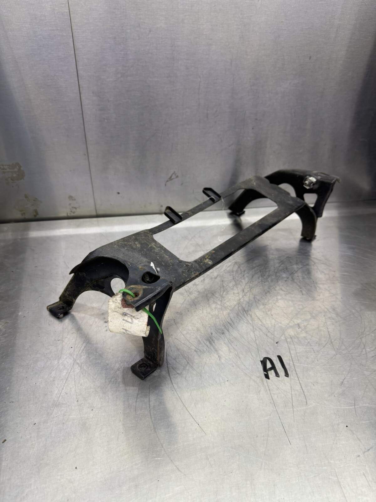 Yamaha Headlight Bracket Stay Apex Mountain GT LTX 8FP-84118-00-00 Used