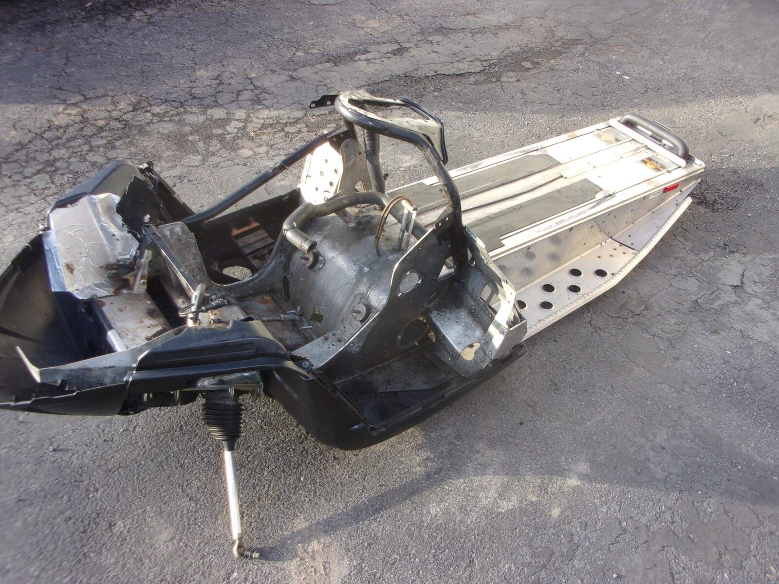 Polaris 2008 09 10 IQ dragon RMK chassis bulkhead tunnel 2009 600 800