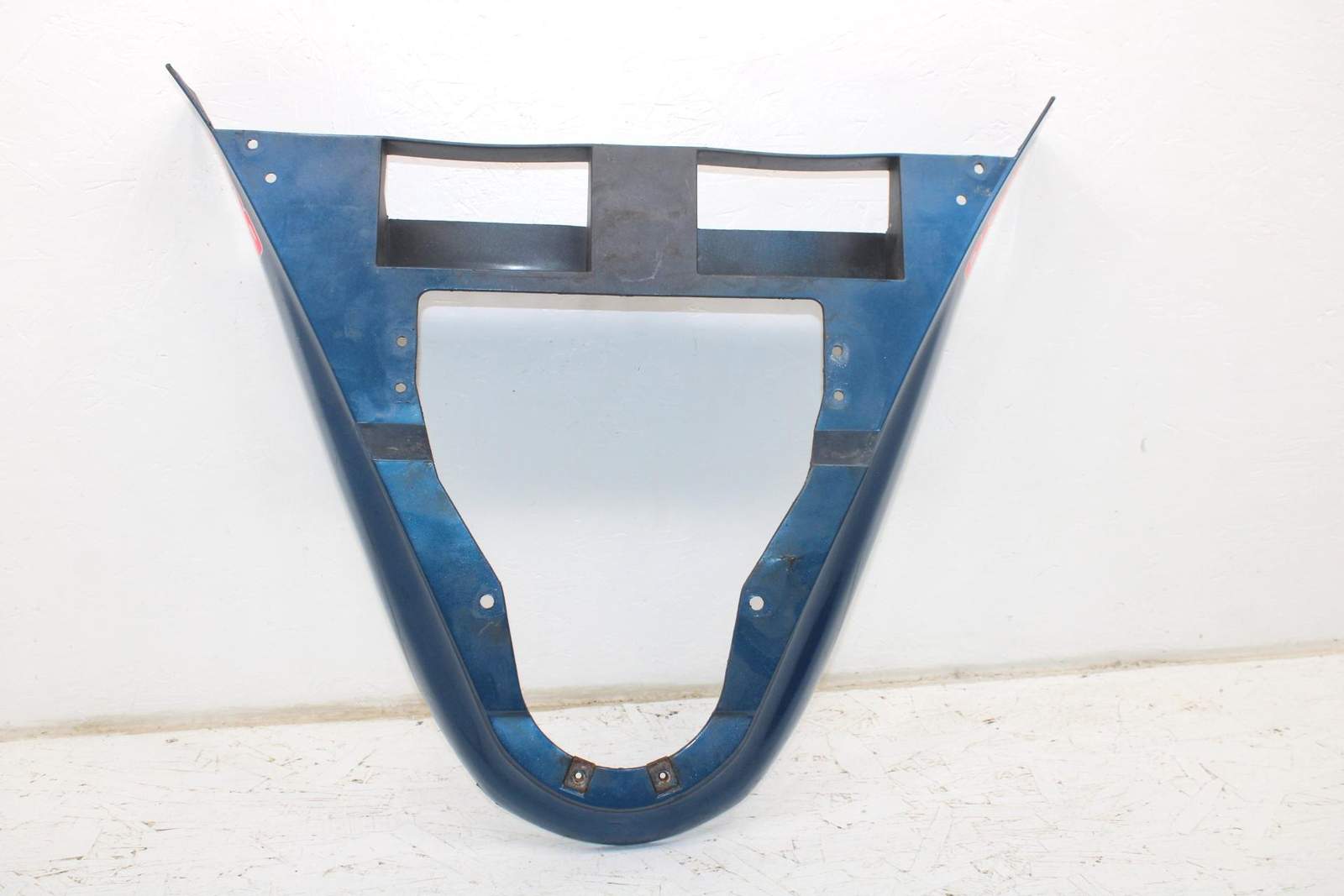 1996 Yamaha Vmax 600 Xt Oem Lower Cover 8CM-77231-10-00 SY123