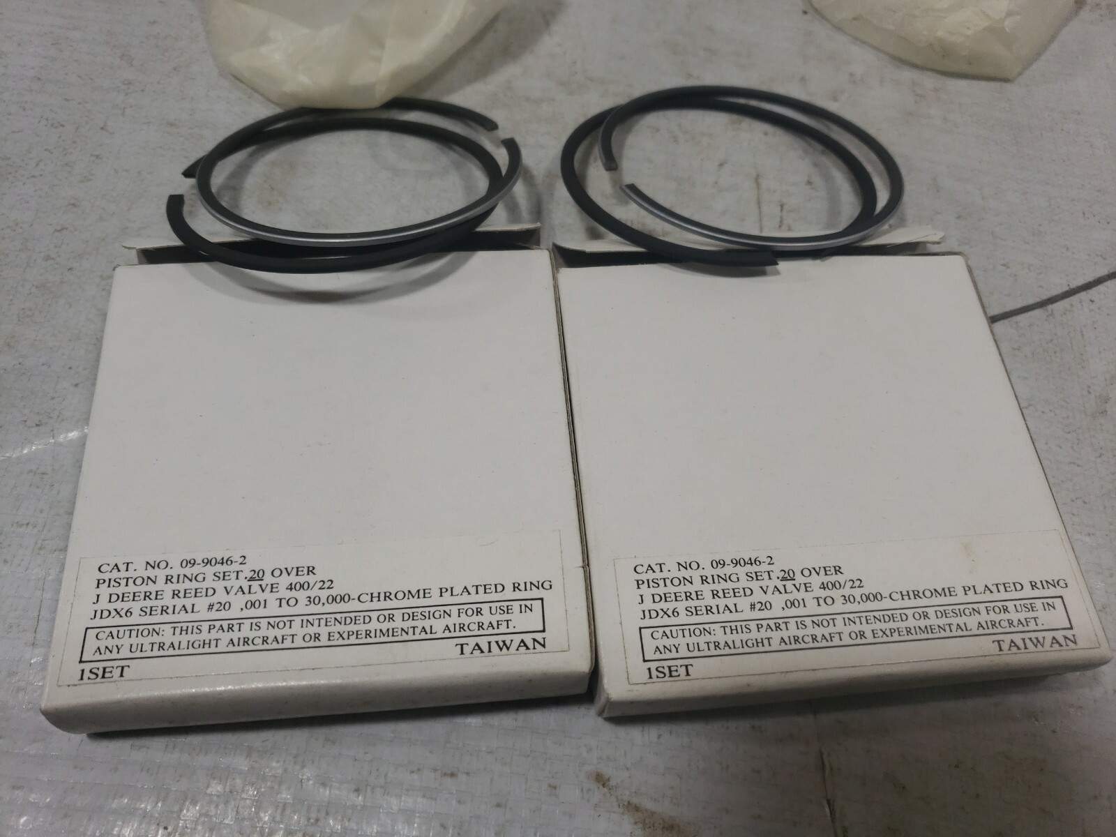 John deere jdx6 Snowmobile Piston Ring Set, +.20 over CCW KEC 400 /22 1974 1975