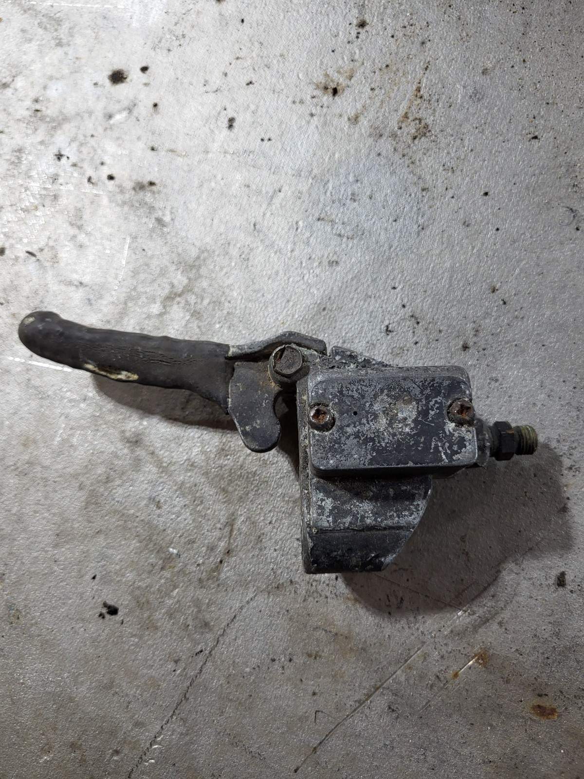 Vintage Polaris Snowmobile Hydraulic Brake Master Cylinder For Parts
