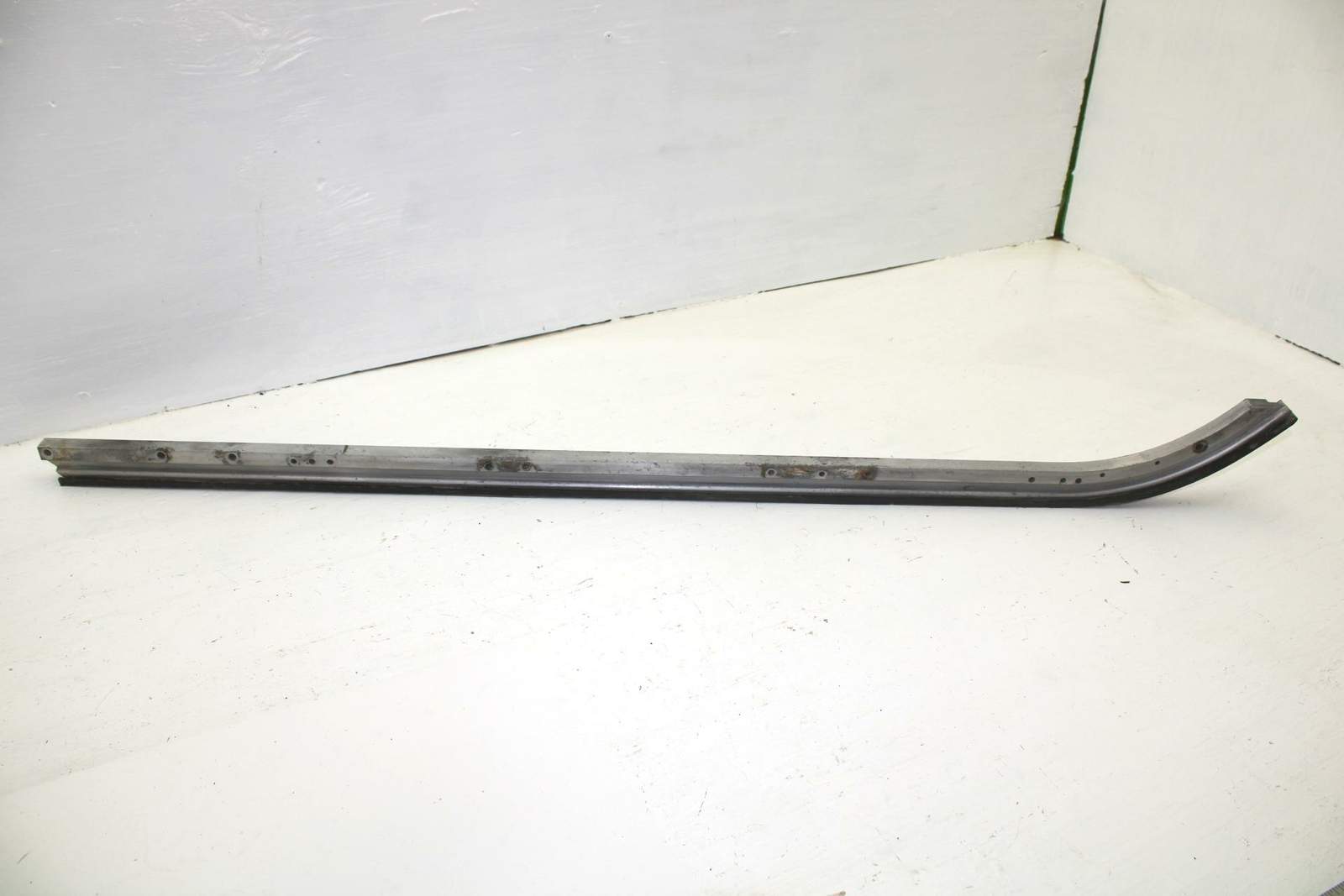 Yamaha OEM Suspension Rail 8×0-47411-00-00 SY45