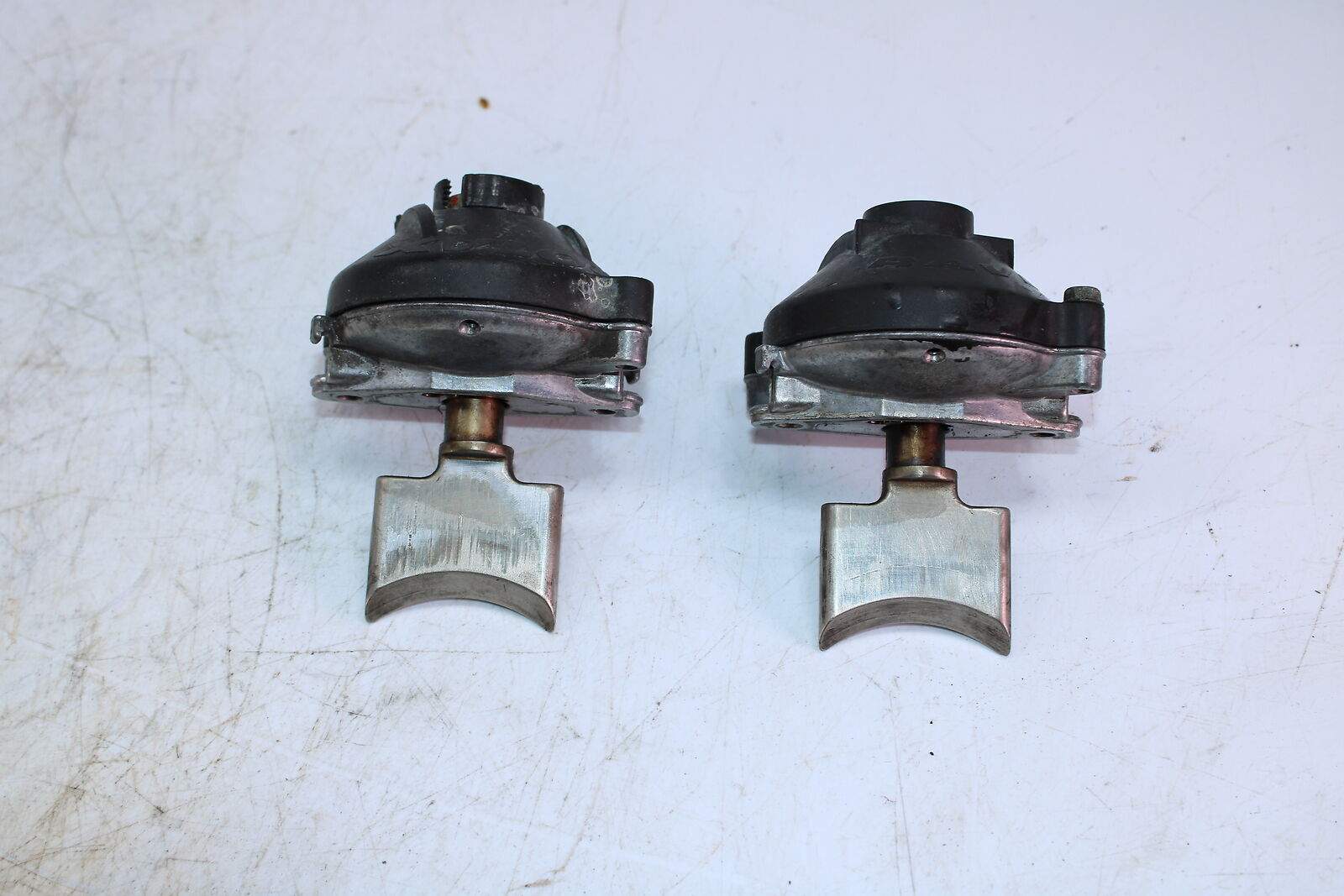 2010 Ski-Doo MXZ 600 TNT EXHAUST POWER VALVE 420854266