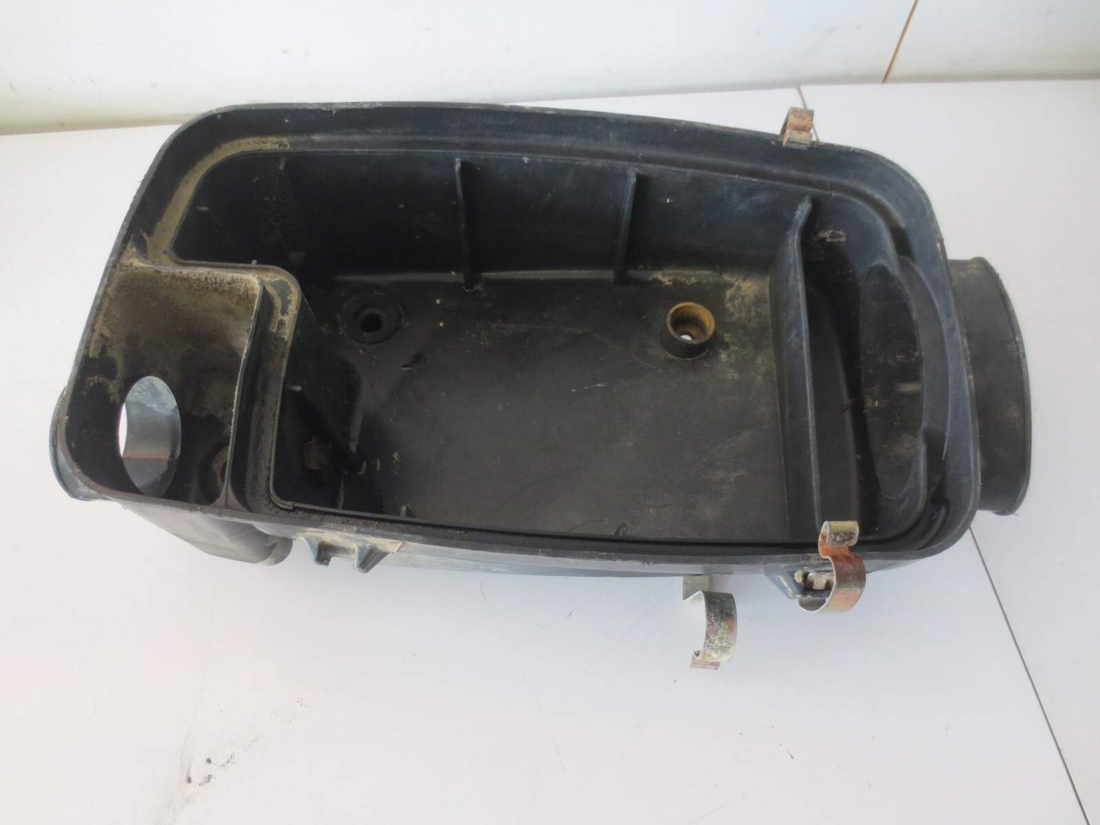 2010 Artic Cat 650 H1 ATV Used OEM Air Breather Box – Broken tab