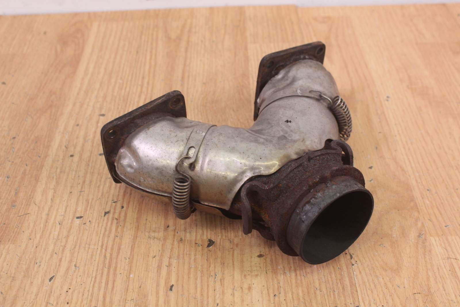2005 SKI-DOO SUMMIT 1000 SDI Exhaust Manifold