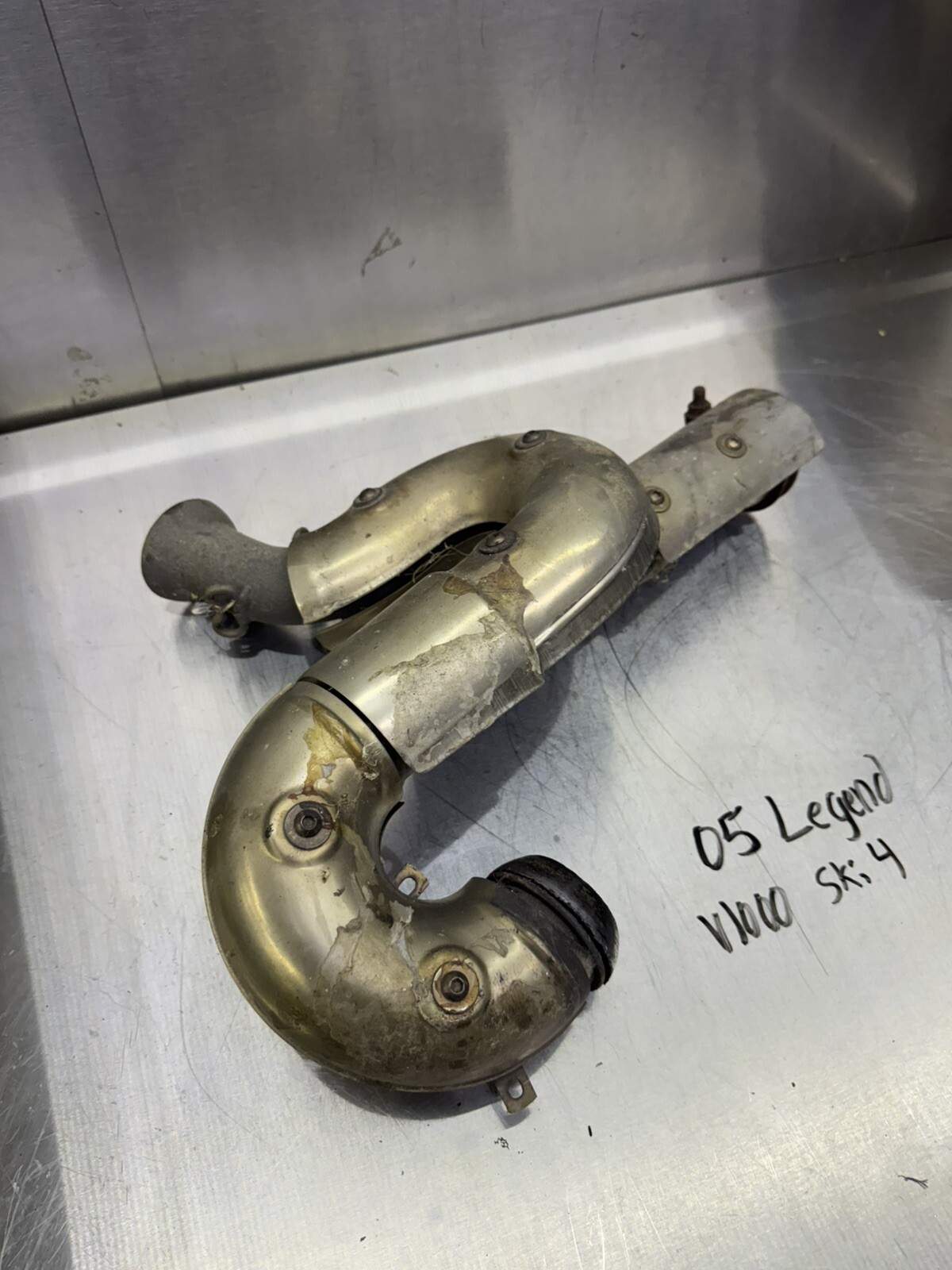 Ski-Doo Muffler Exhaust Pipe Assembly 2004-2005 Legend V-1000 514053707 GT 03 04