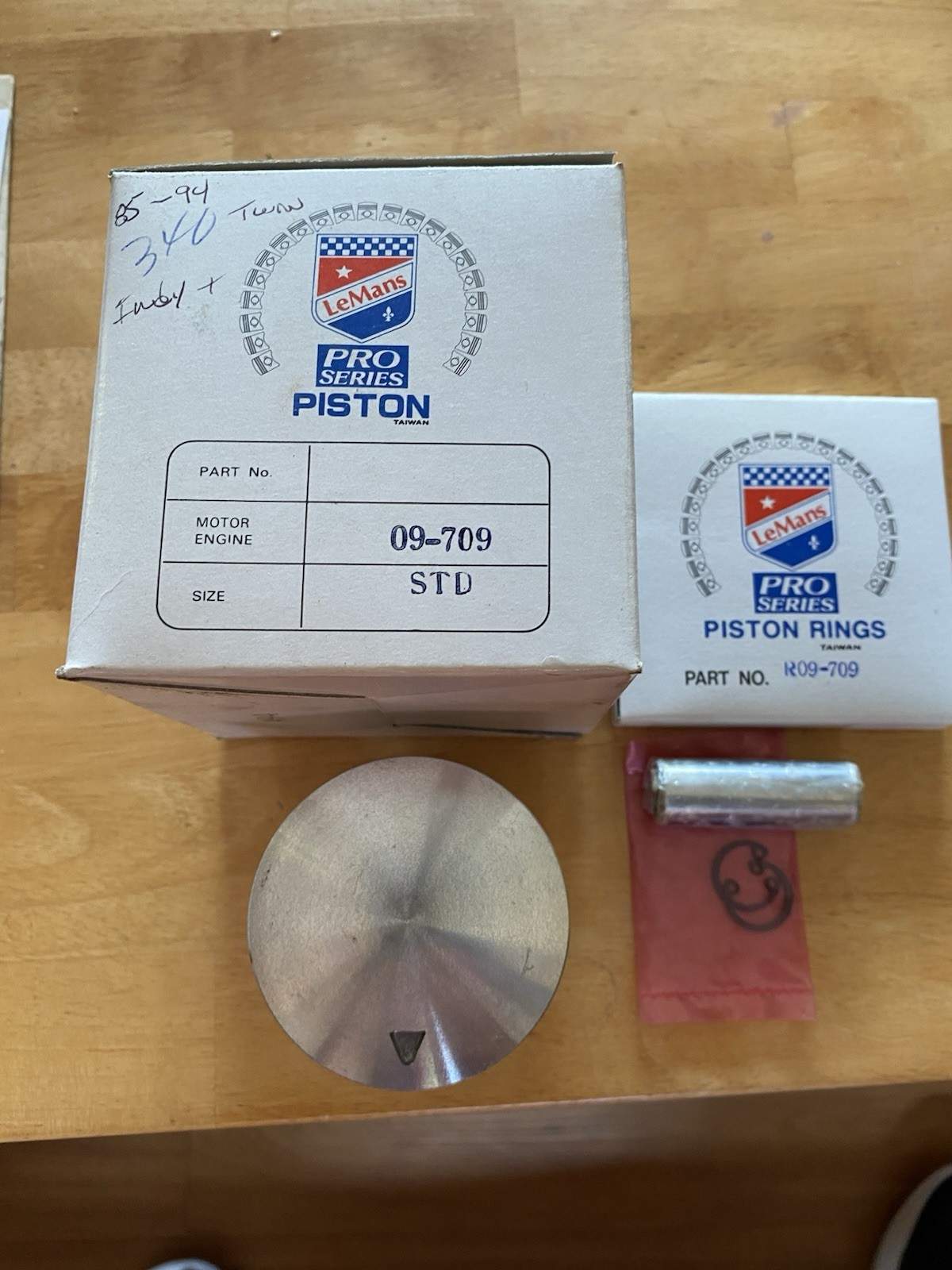 1985-94 Polaris Indy 340 Snowmobile LeMans Pro Series Piston & Rings 09-709 Std