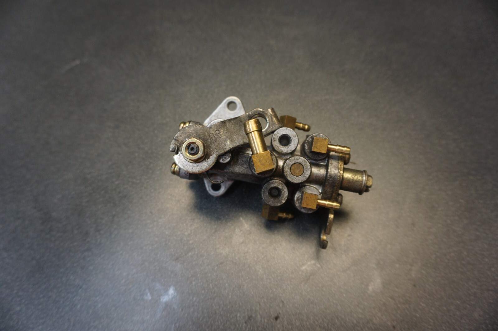 1999-2002 Polaris SKS XC 800 RMK 700 OEM Engine Oil Injection Pump Ass’y