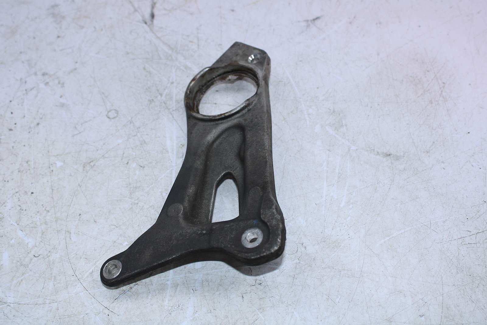 16 SKI-DOO RENEGADE 800R X ETEC Driven Pulley Support 518327460