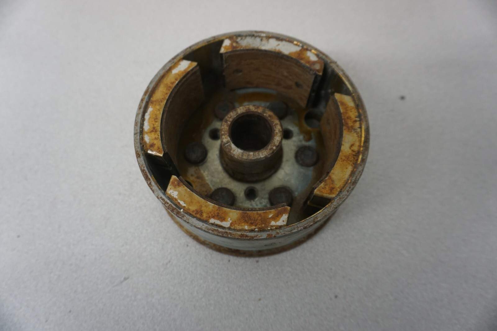 1981 Yamaha OEM Magneto Flywheel Rotor SRX 440 8R9-85500-10-00