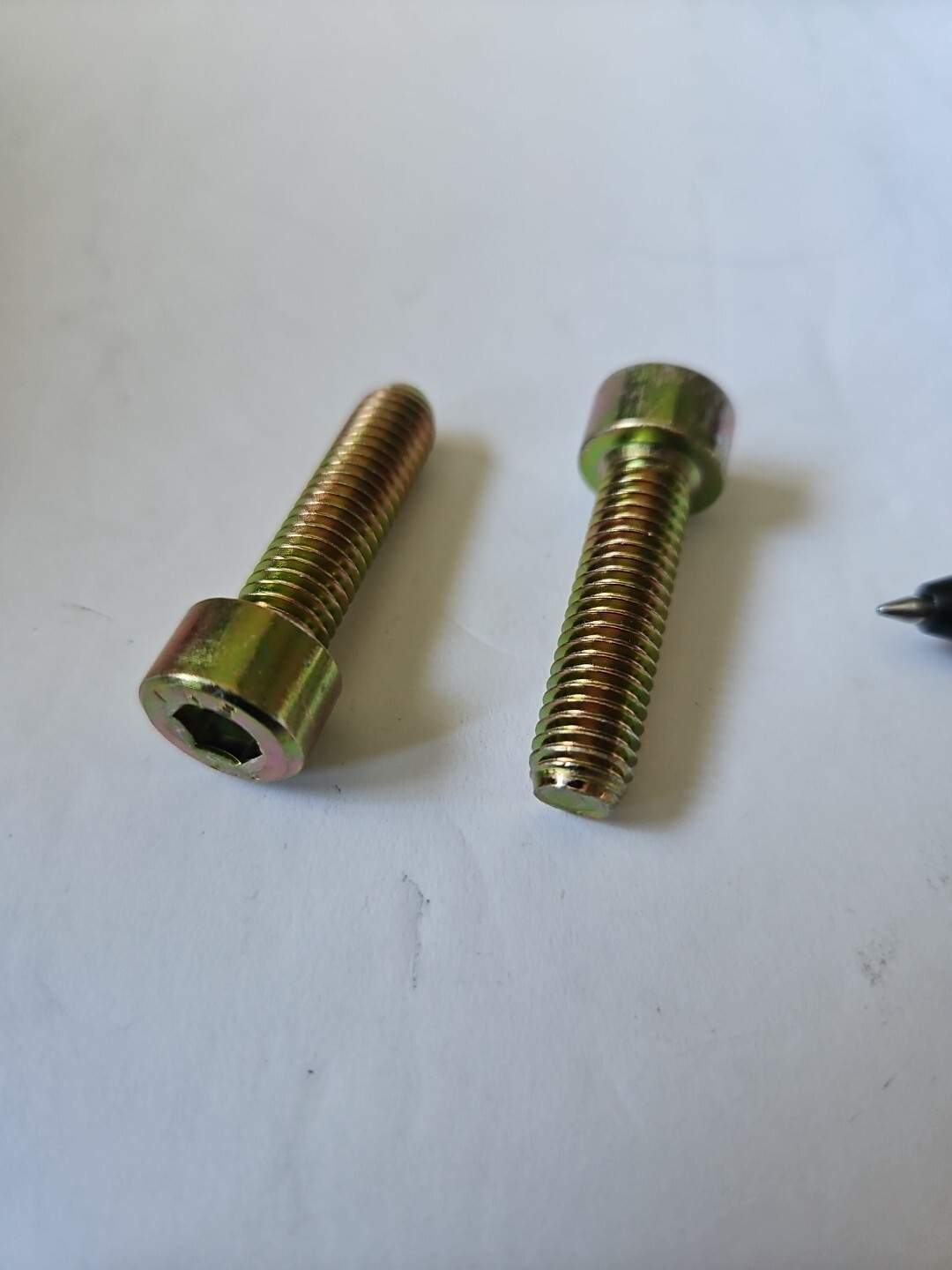 New Artic Cat Screw 0623-667 (2 FOR $18) NOS OEM AC31