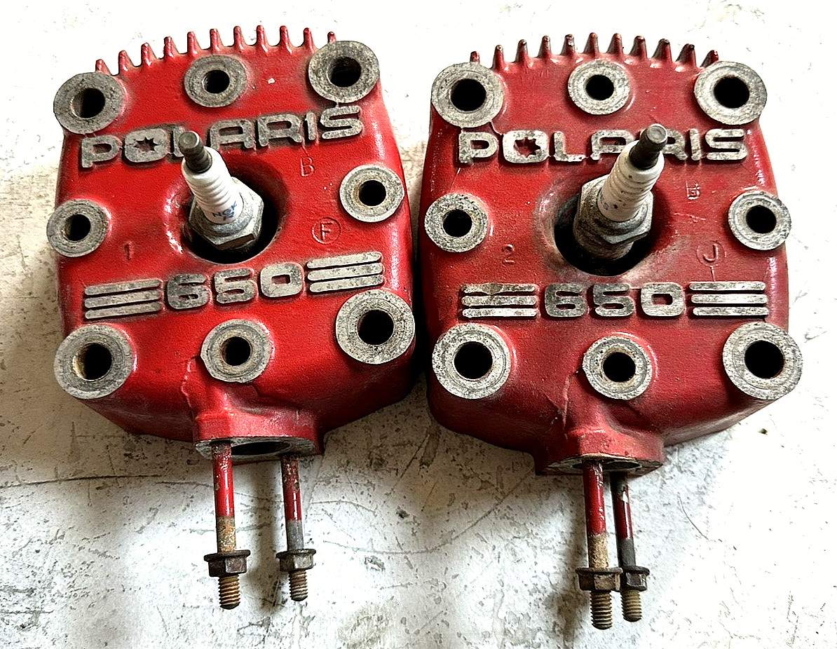 OEM 1994 Polaris Snowmobile RXL 650 Cylinder Head 3084042