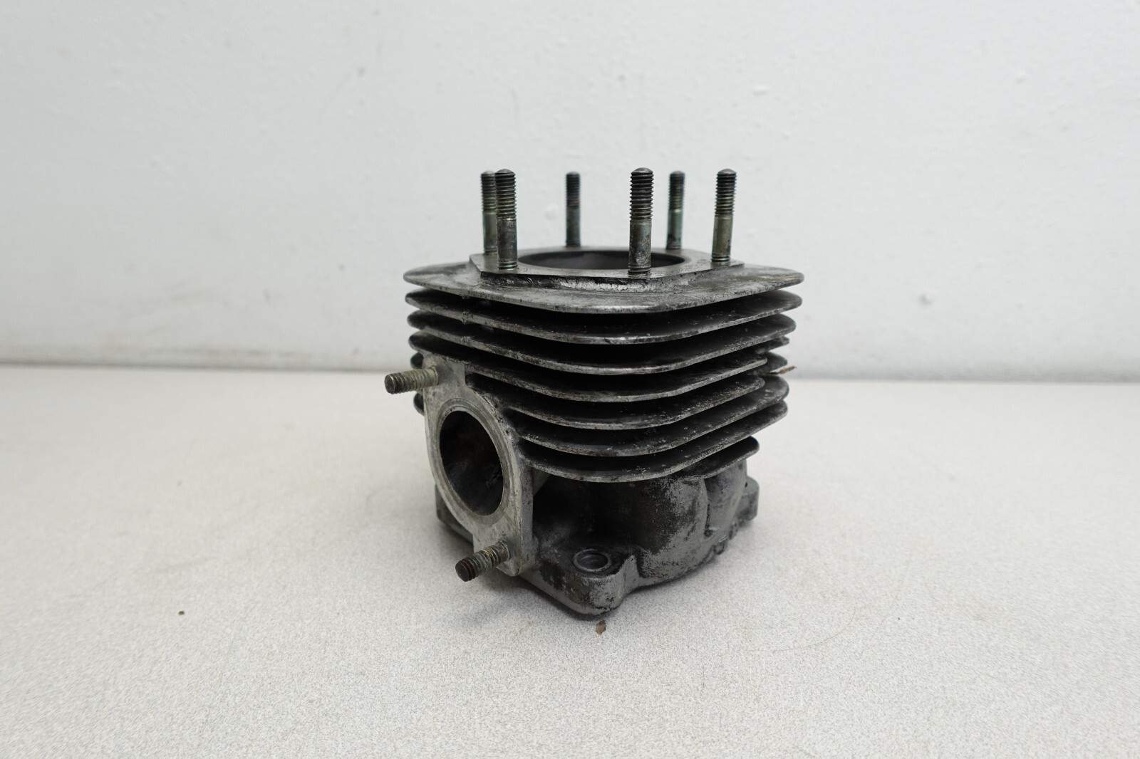 1985 Polaris INDY Trail 440 Snowmobile OEM Engine Cylinder Bore Jug #2 Ass’y