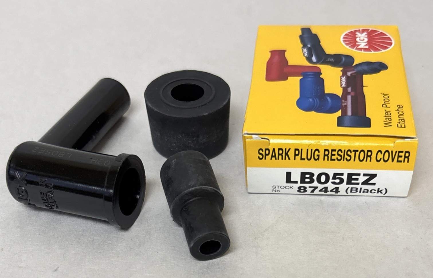 1-1988-08 Polaris Snowmobile/ATV NGK Spark Plug Resistor Cap PN #4020129 #S362