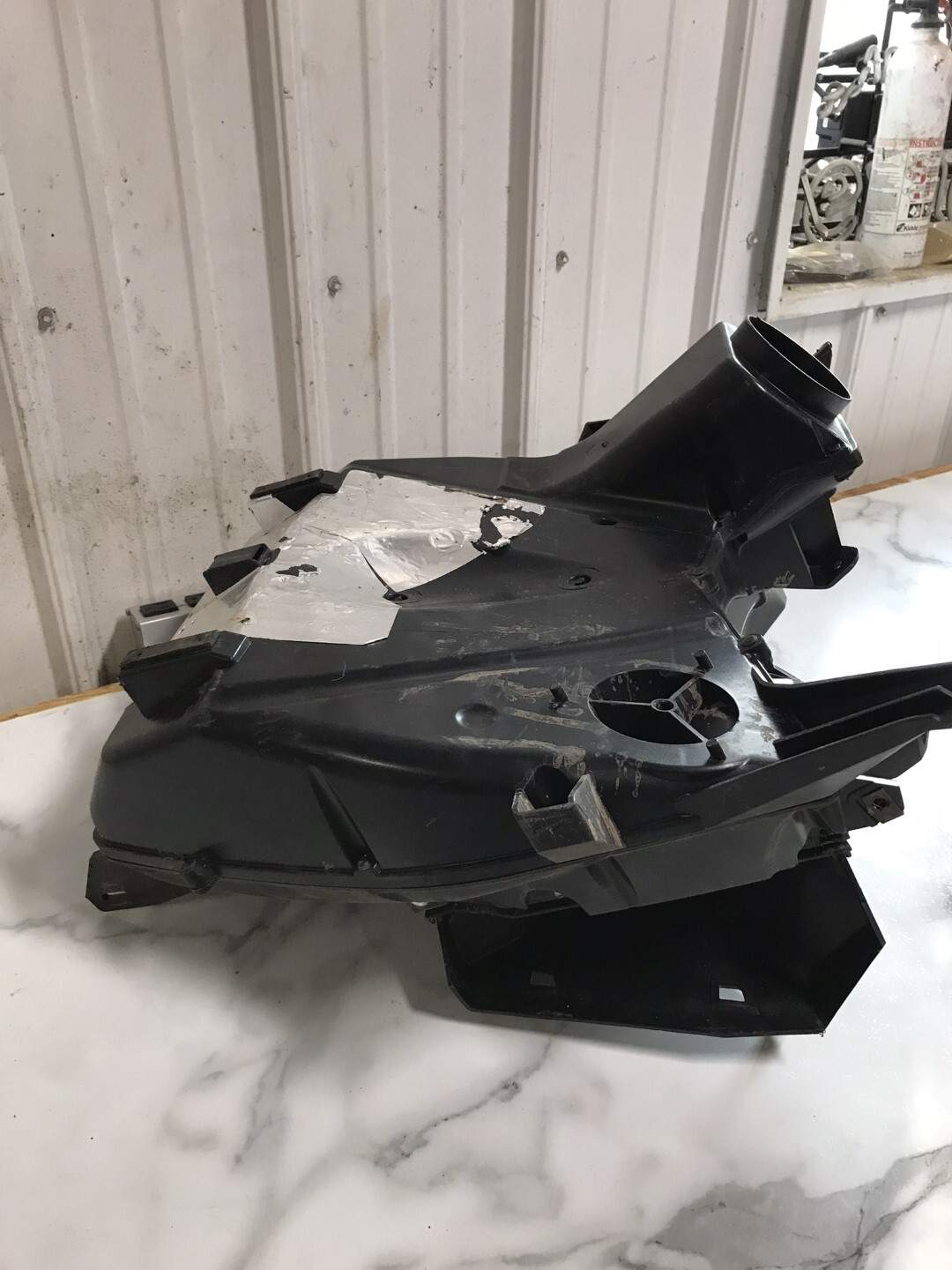 19 Ski-Doo 600 ACE Expedition Sport air filter box airbox