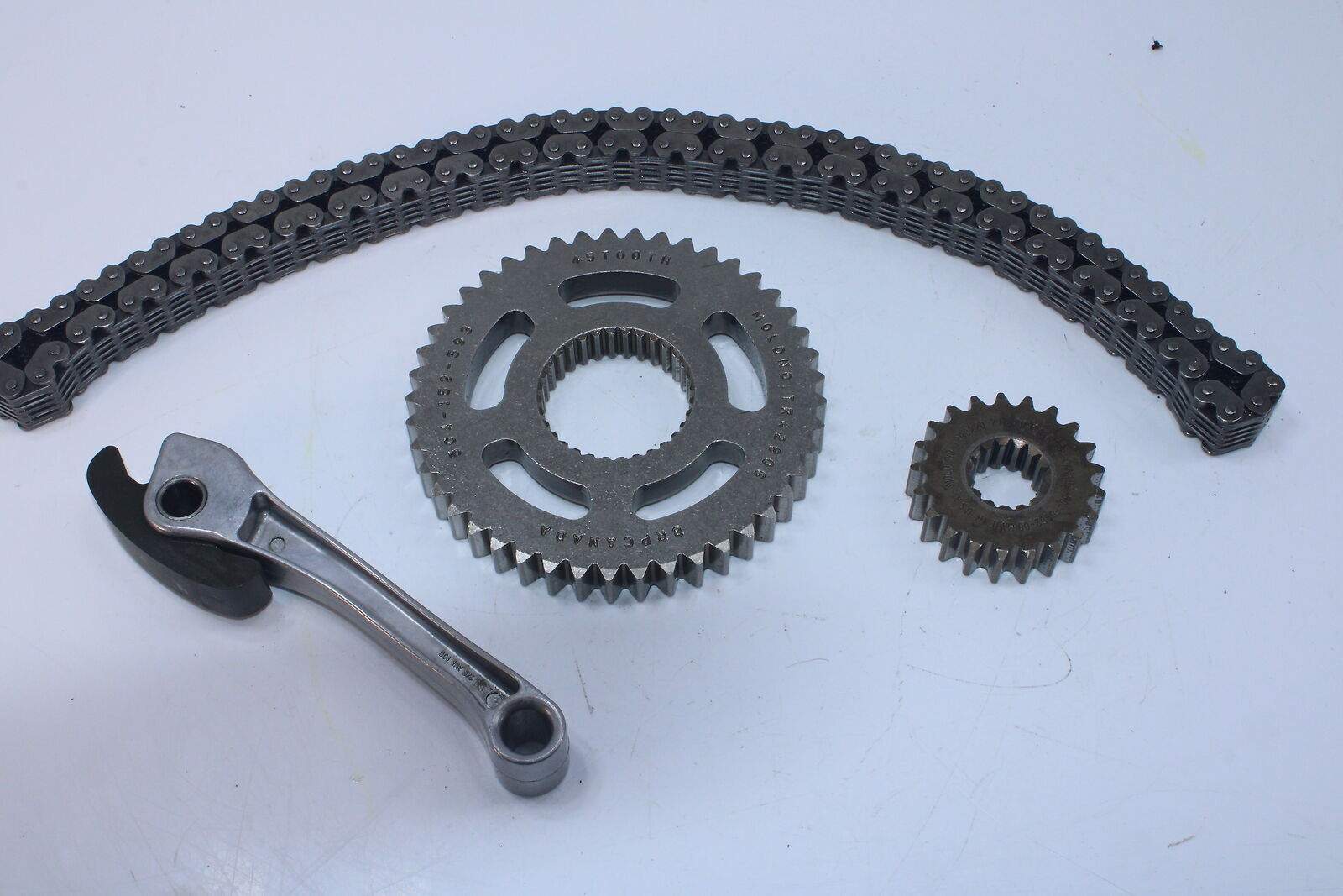 08-23 Ski-doo Summit X 800r  ETEC 154in Chain Case Gear 504152593