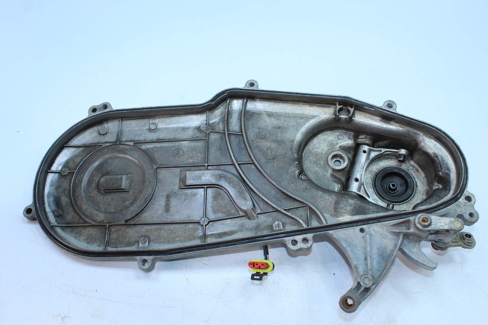 2009 SKI-DOO GTX 1200 CHAIN COVER   504152898