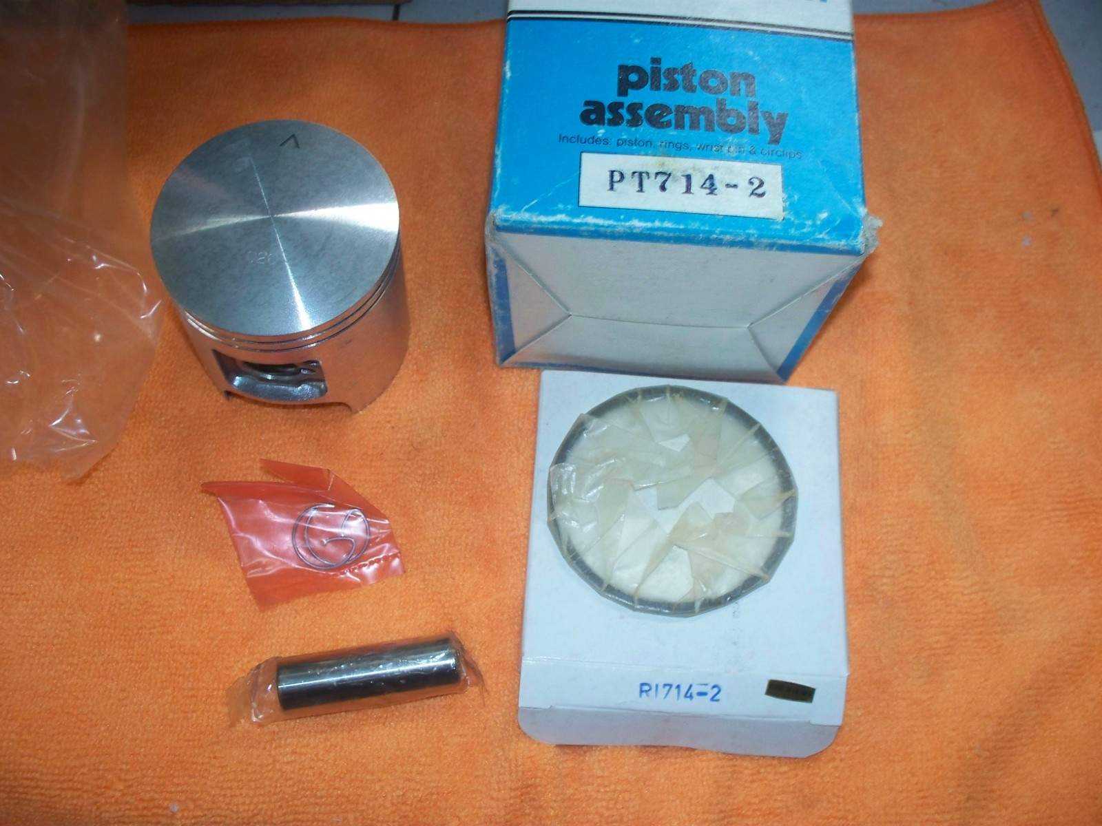 Polaris Snowmobile 1992-1994 XLT 580 Piston Kit .020″ Oversize NEW LLP PT714-2
