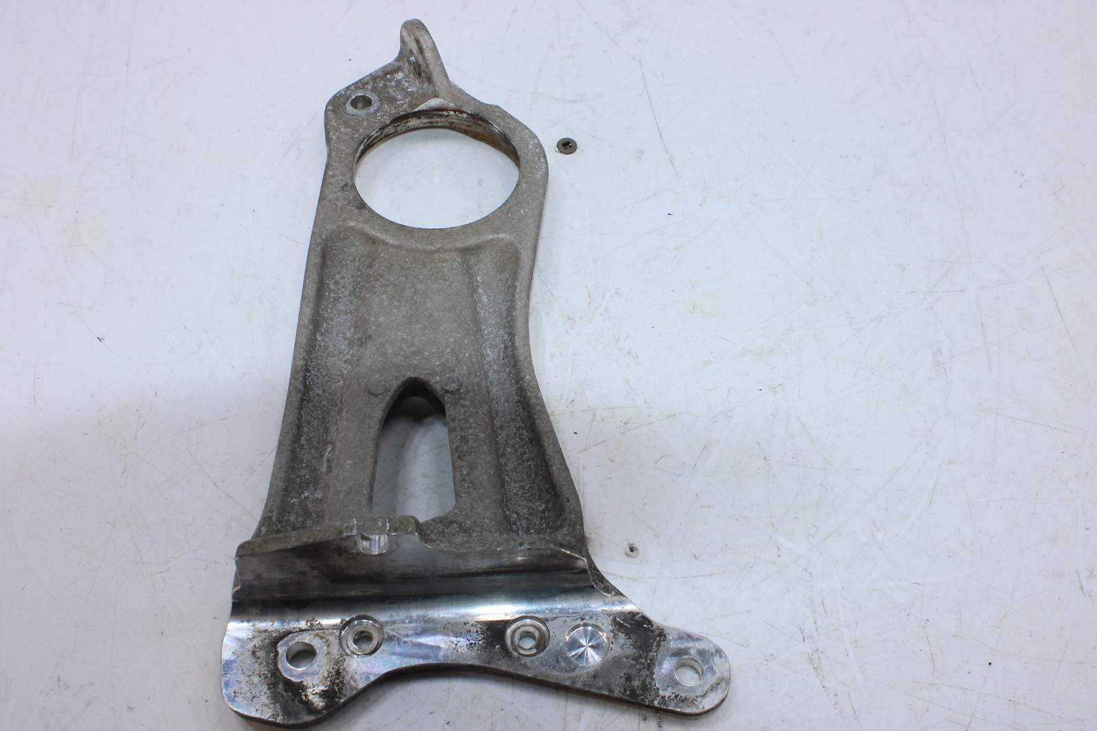 13-20 Ski-doo Mxz X 1200 4 Tec Driven Pulley Support   518327460