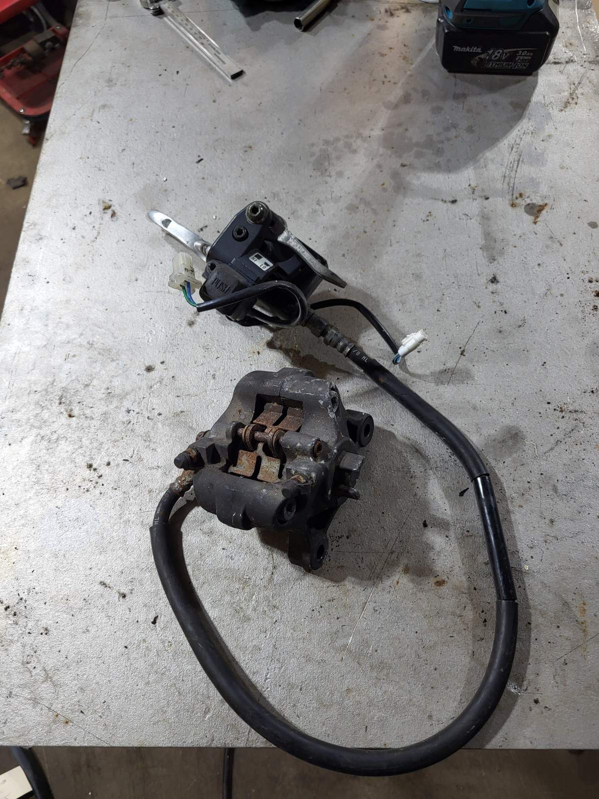 Yamaha Snowmobile 90s 2000s Master Cylinder Brake Caliper Headlight Dimmer