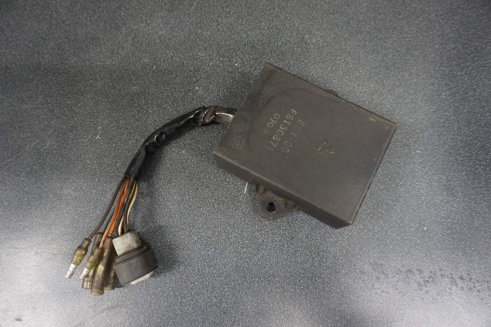 NEW 1991-1992 Yamaha OEM CDI Unit Igniter Exciter II / LE EX570R EX570S EX570R