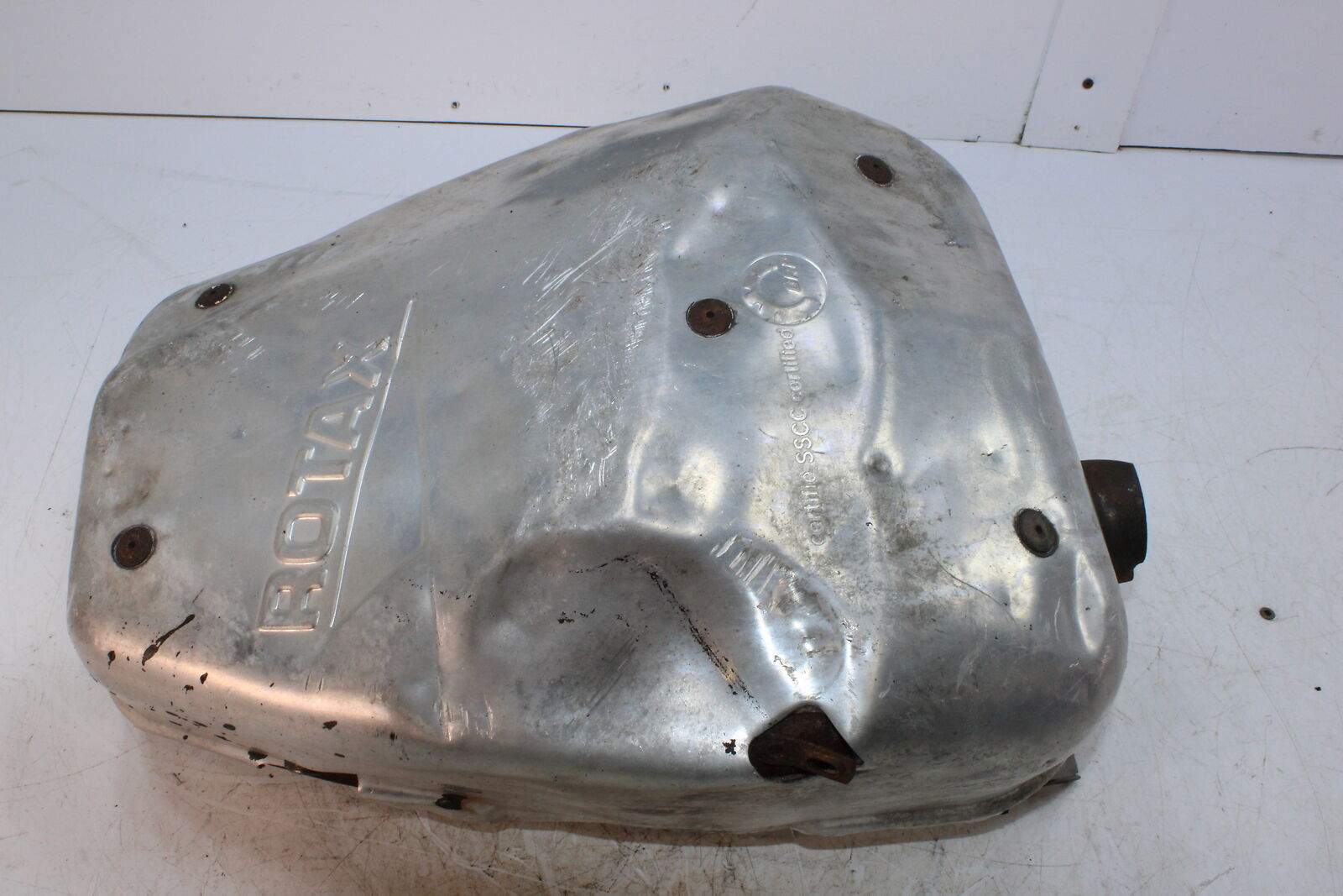 2009 Ski-Doo Summit 600 Everest HO E-TEC 146in EXHAUST  MUFFLER   514054970