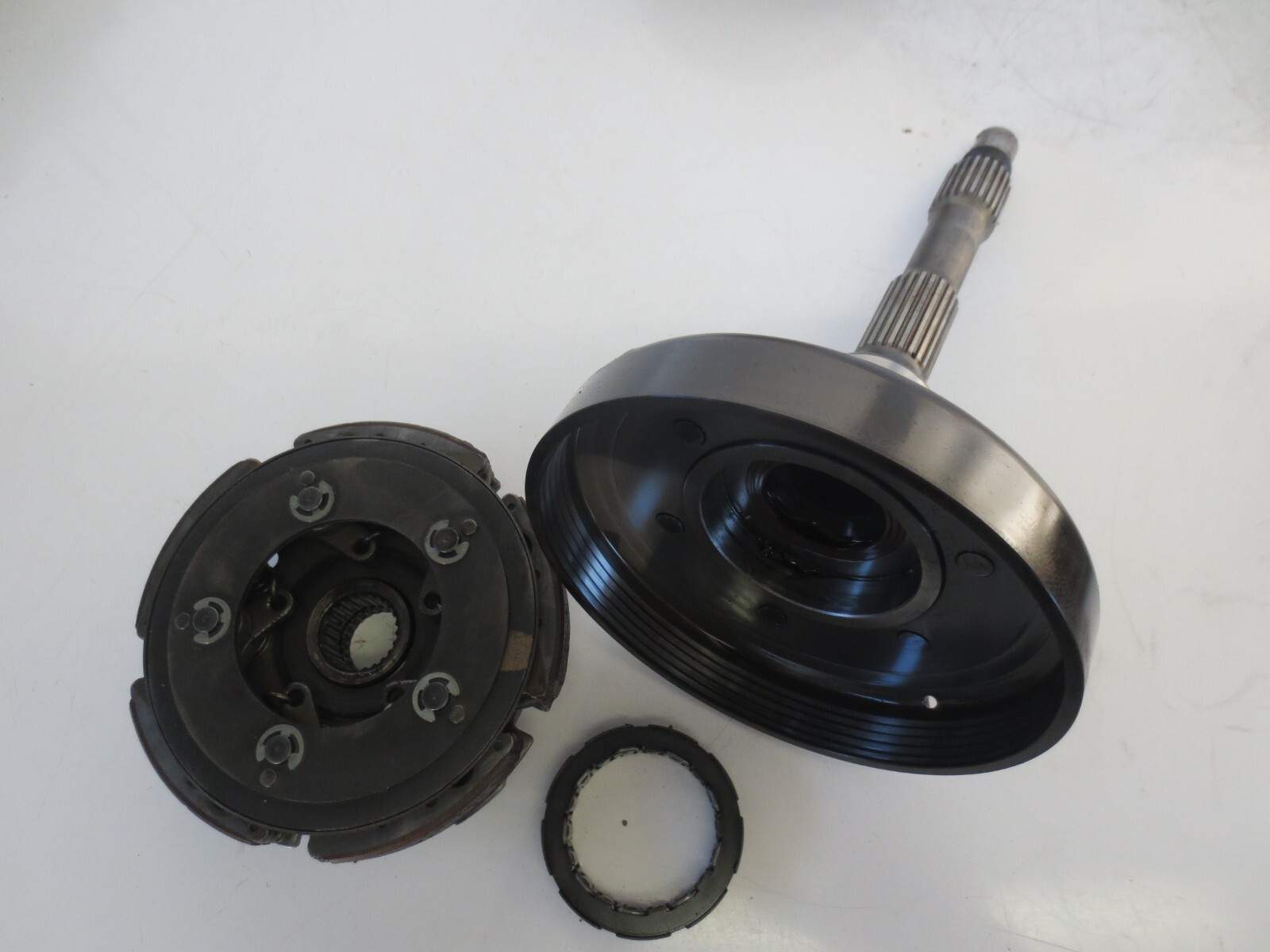 2004 Artic Cat 500 Auto FIS Used OEM Wet Centrifugal Clutch w/ Hub