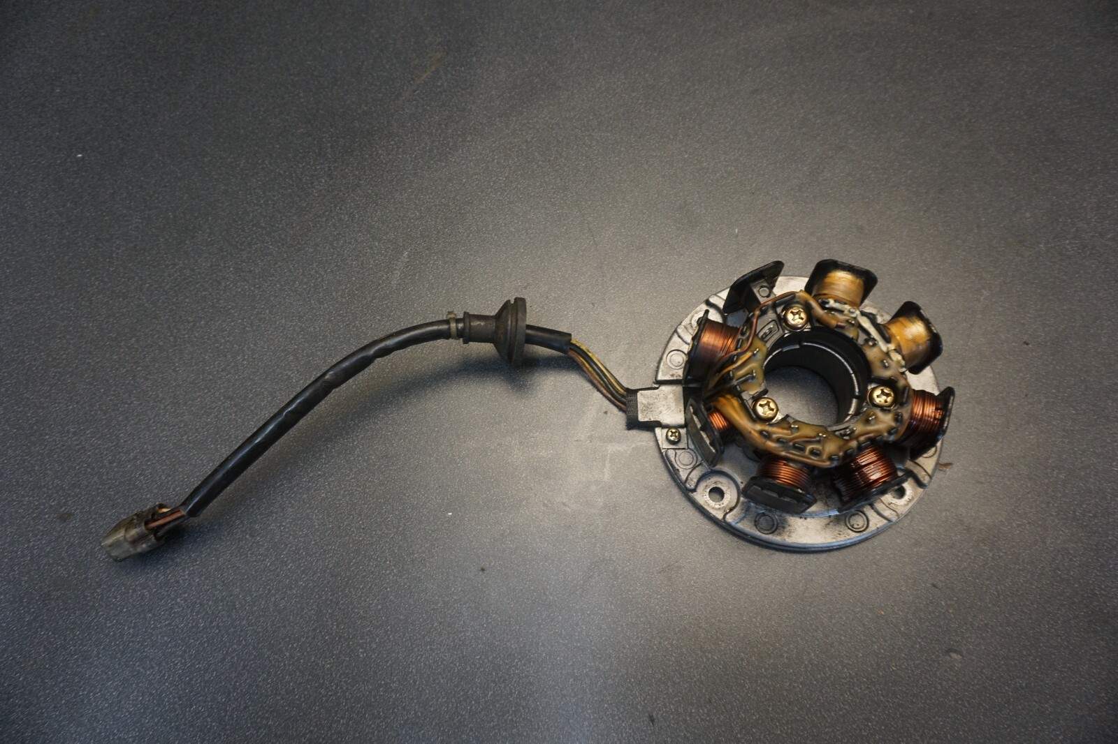 1995-1996 Yamaha OEM Stator Generator Alternator Ass’y VMAX 500 600