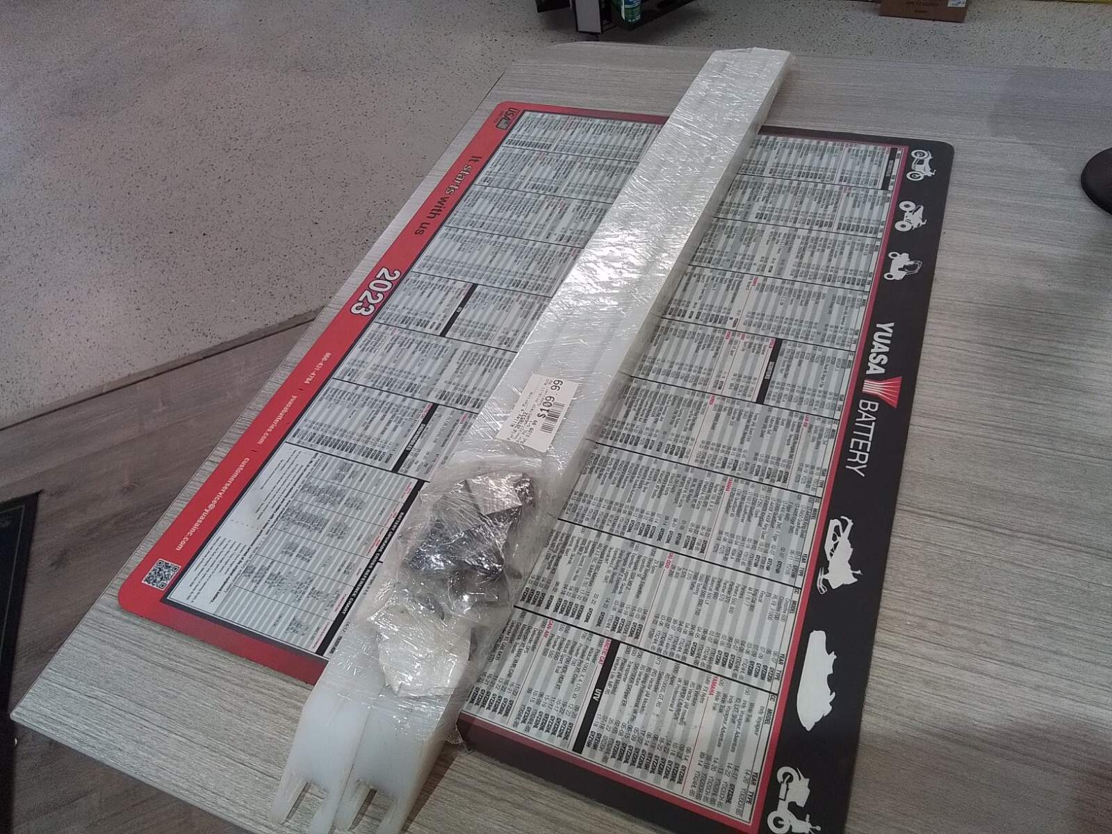 NEW OEM POLARIS SNOWMOBILE 2010-2011 RUSH WEAR STRIP KIT – 2878532